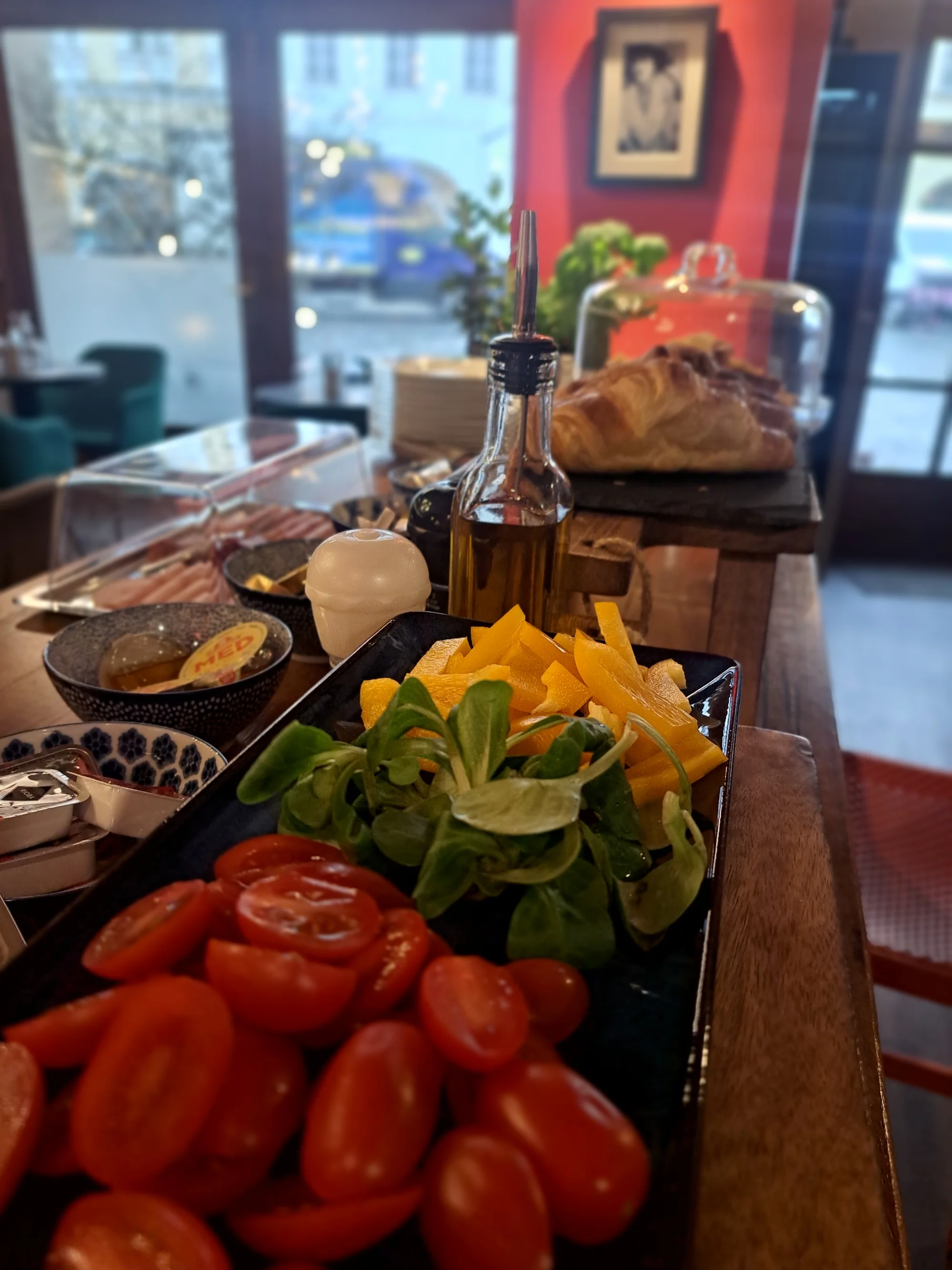 Romantika nebo jízda s přáteli v Hradci: degustace prosecca, vstupy na Bílou věž a další
