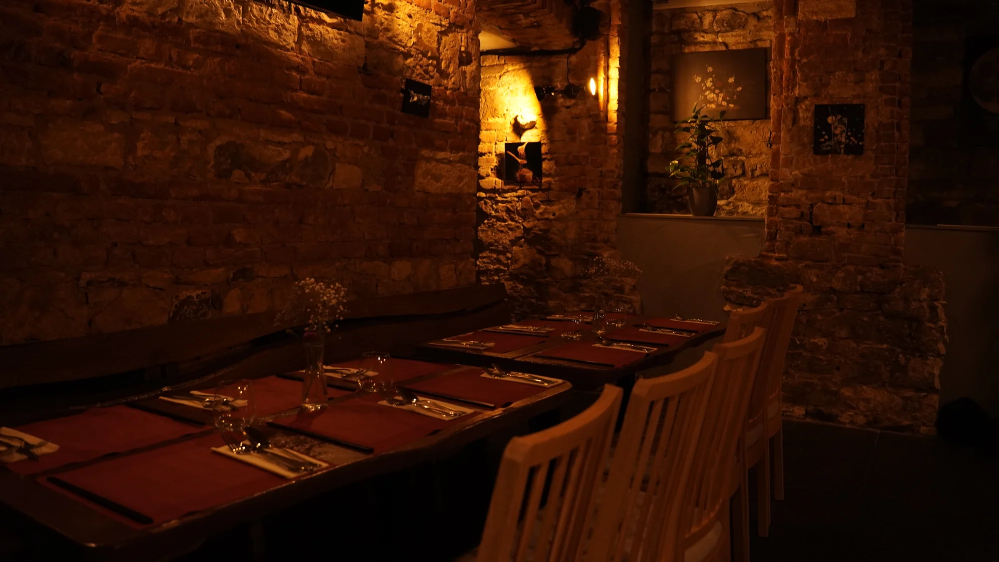 Otevřené vouchery do restaurace s nepálským, thajským a čínským menu: 500-1500 Kč