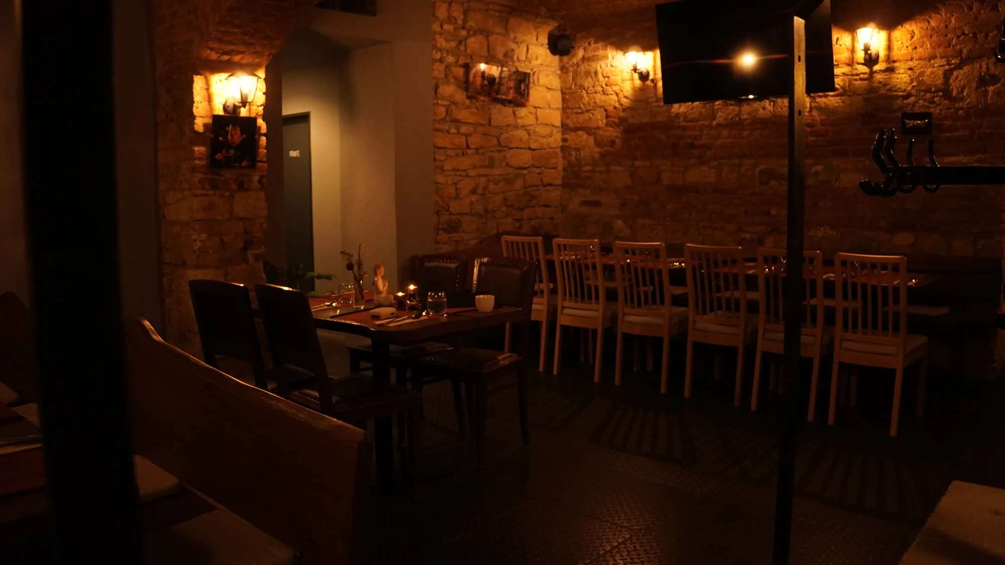 Otevřené vouchery do restaurace s nepálským, thajským a čínským menu: 500-1500 Kč