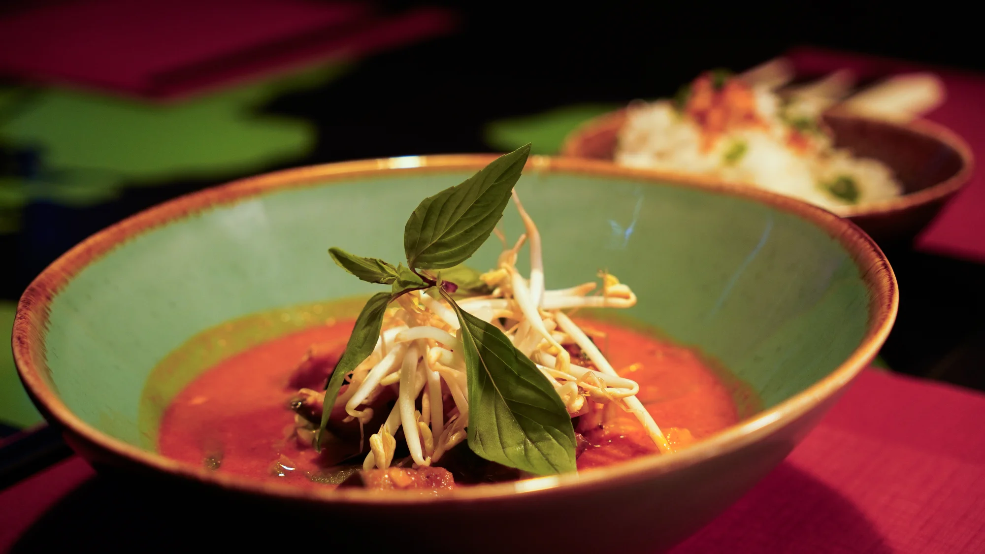 Otevřené vouchery do restaurace s nepálským, thajským a čínským menu: 500-1500 Kč