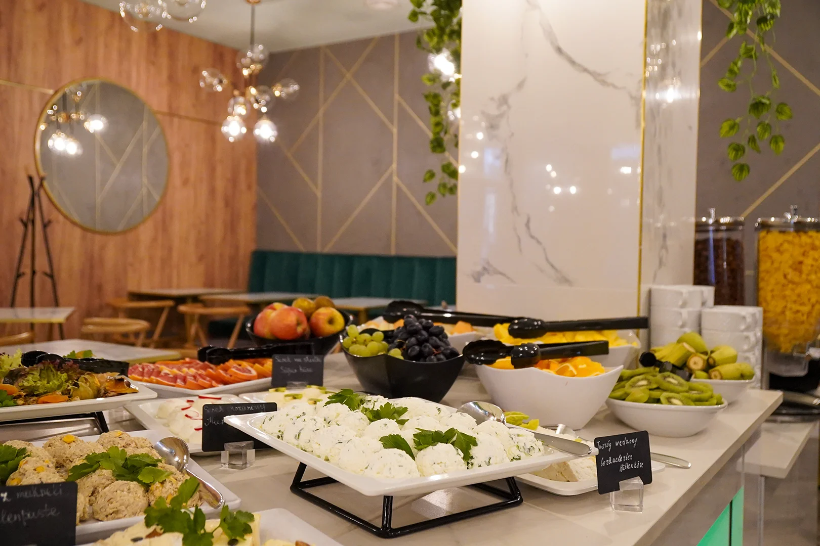 Perfektní dovolená ve Svinoústí: aparthotel se snídaní a wellness, 150 metrů od pláže