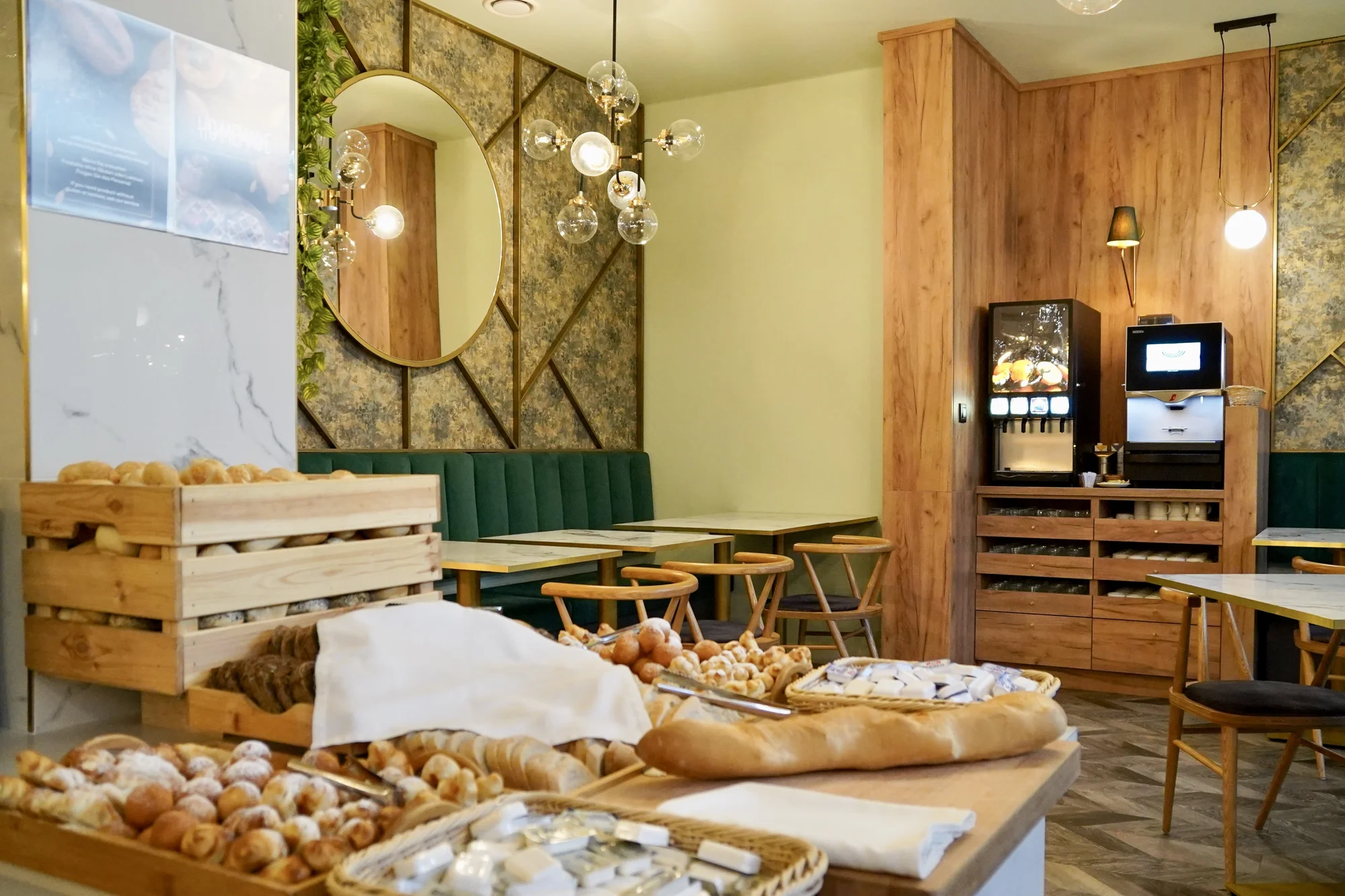 Perfektní dovolená ve Svinoústí: aparthotel se snídaní a wellness, 150 metrů od pláže