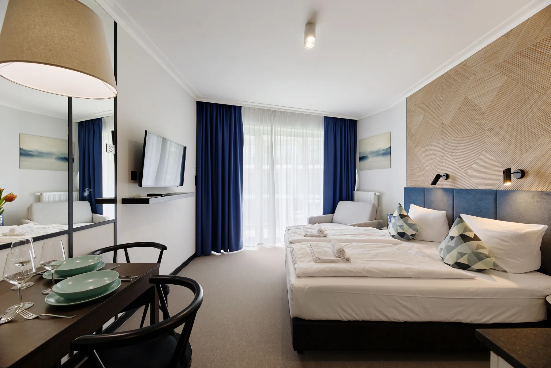 Perfektní dovolená ve Svinoústí: aparthotel se snídaní a wellness, 150 metrů od pláže