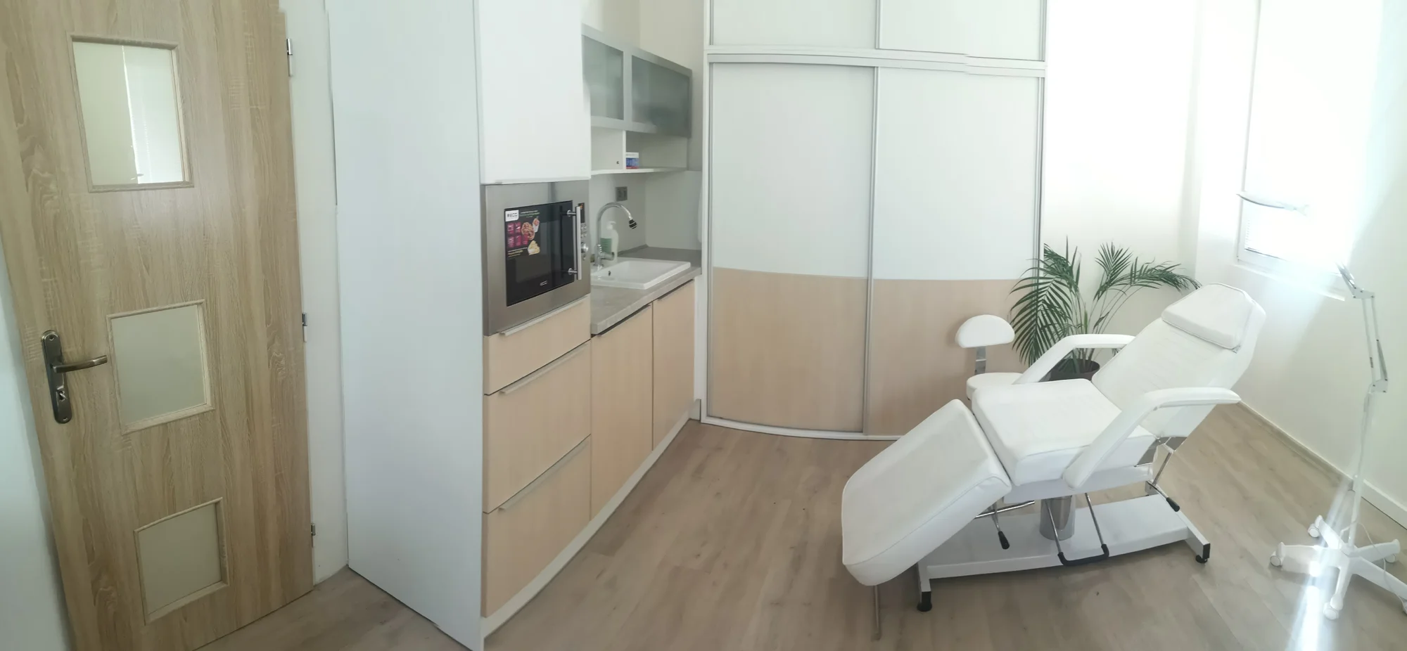 Estetické ošetření dle výběru: kmenové buňky, biorevitalizace i výplň. kys. hyaluronovou