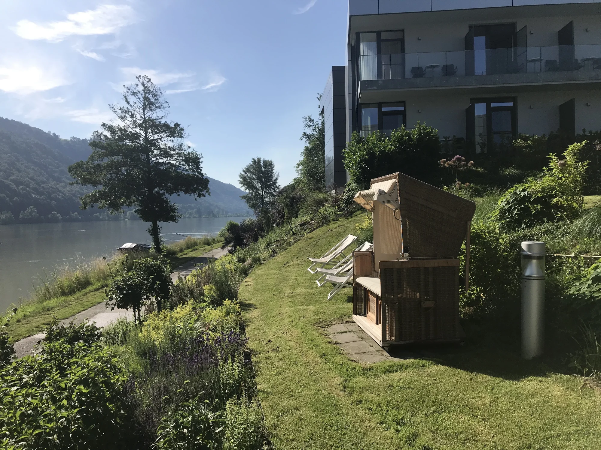 Horní Rakousko: 4* hotel ve městě Wesenufer s polopenzí plus, saunou i fitness, vč. karty slev