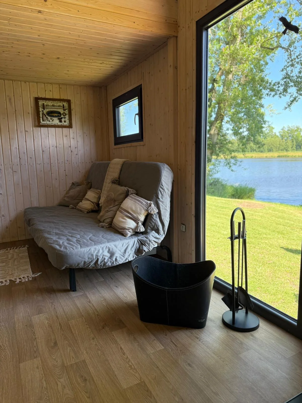 Krásný a plně vybavený tiny house na břehu Labe až pro 4 osoby