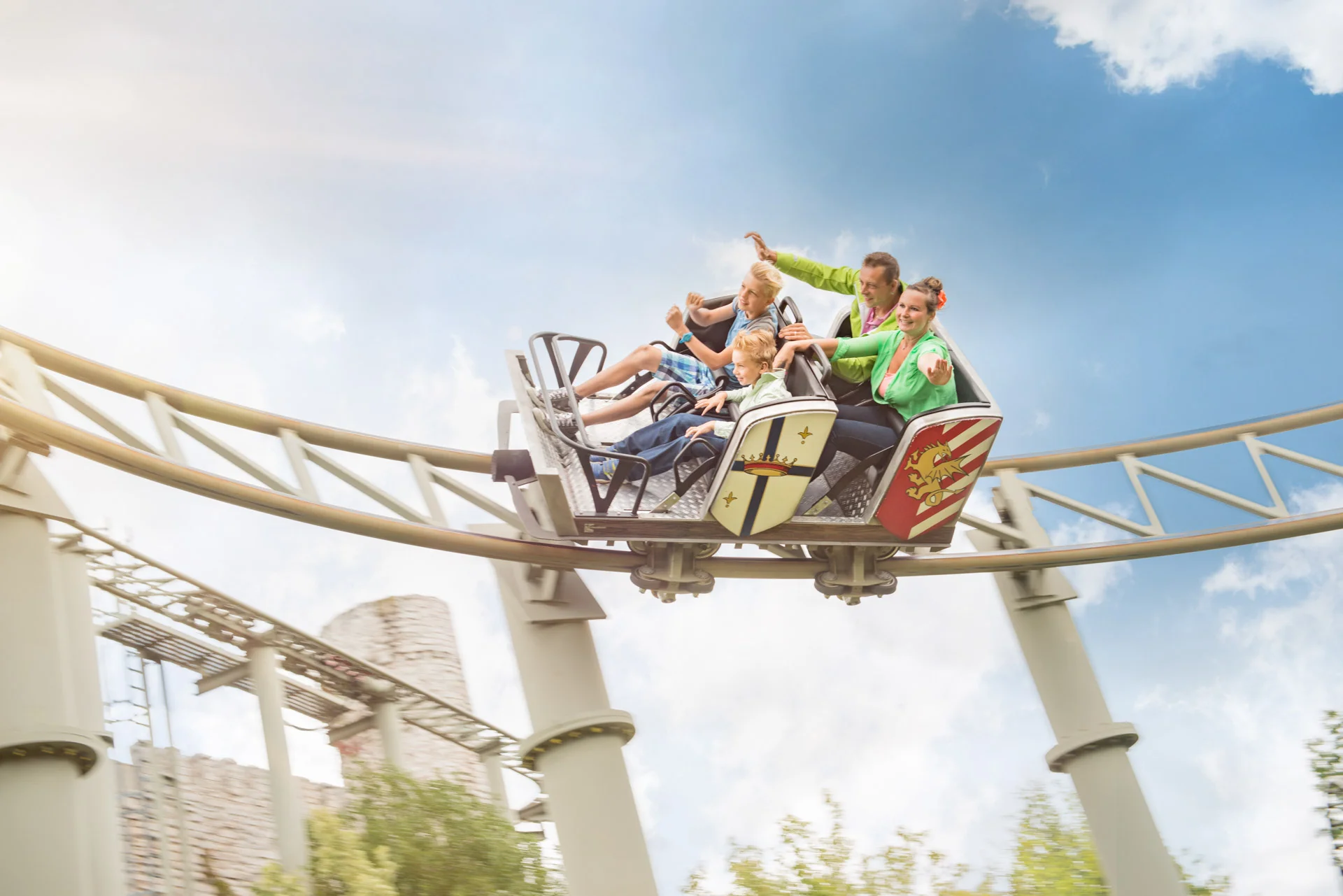 Vstupenka do Belantis: německý zábavní park s tematickými světy a více než 60 atrakcemi