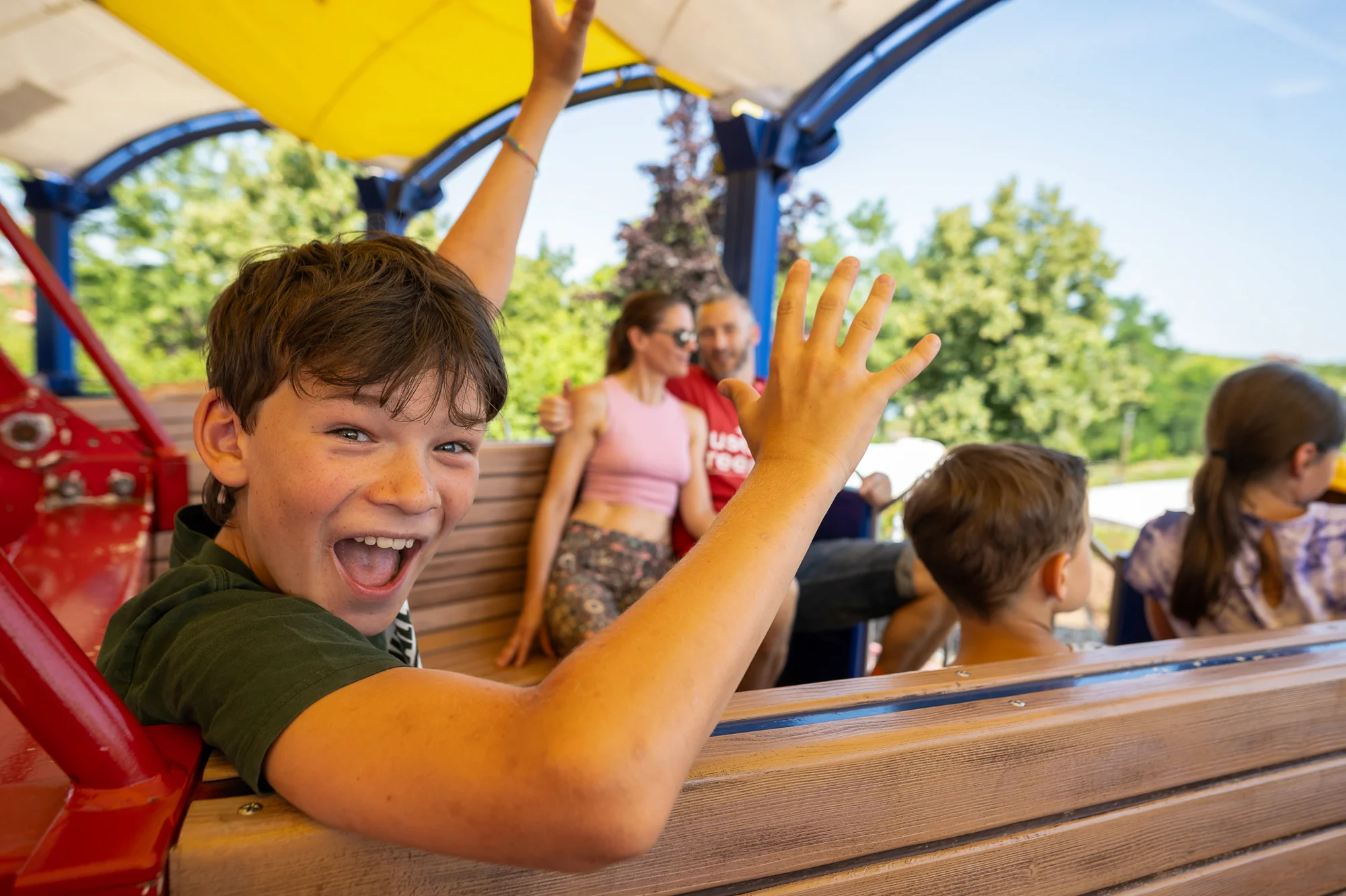 Vstupenka do Belantis: německý zábavní park s tematickými světy a více než 60 atrakcemi