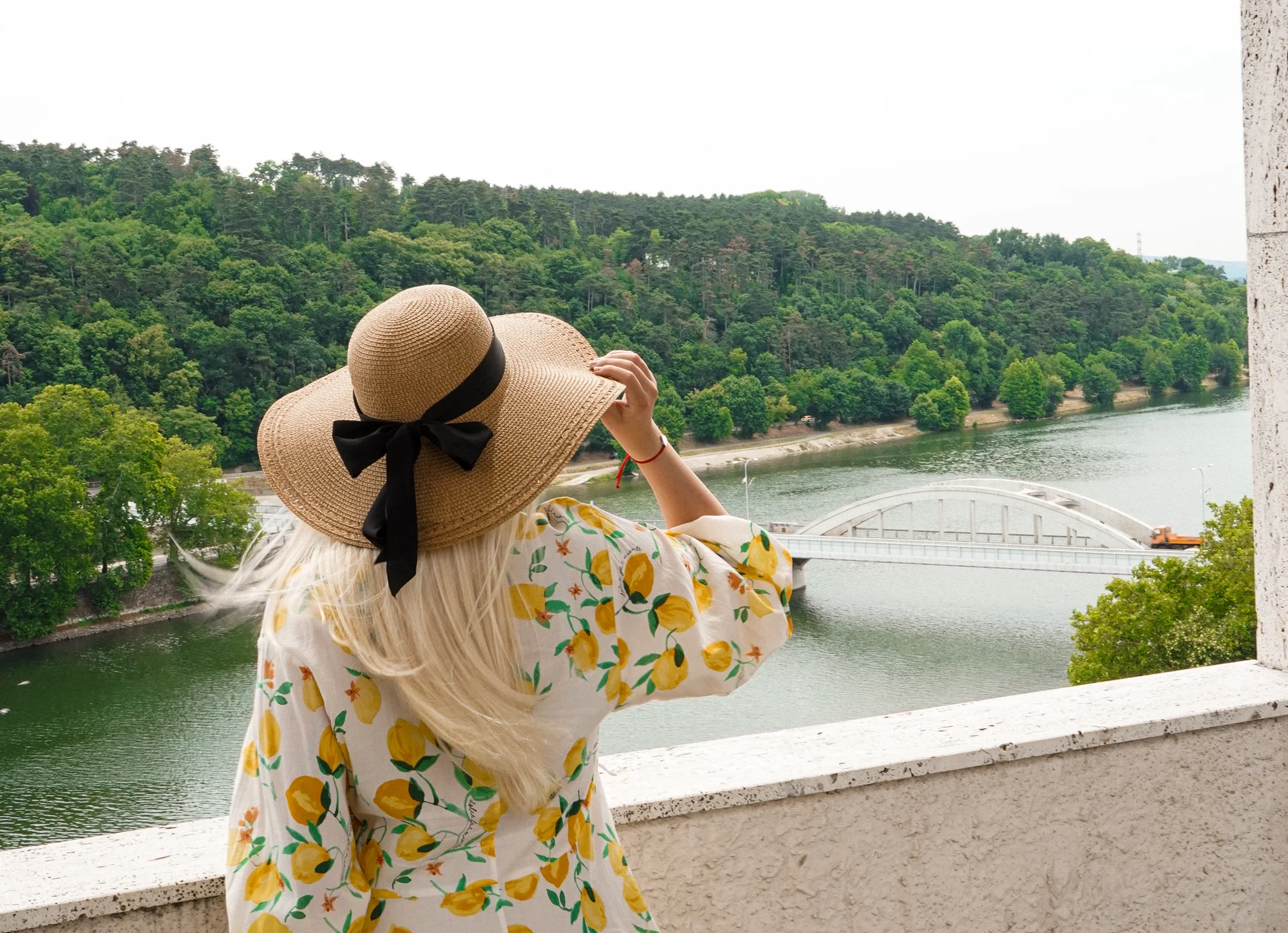 Relaxační pobyt na nábřeží v Piešťanech: polopenze, bazén, wellness i masáž