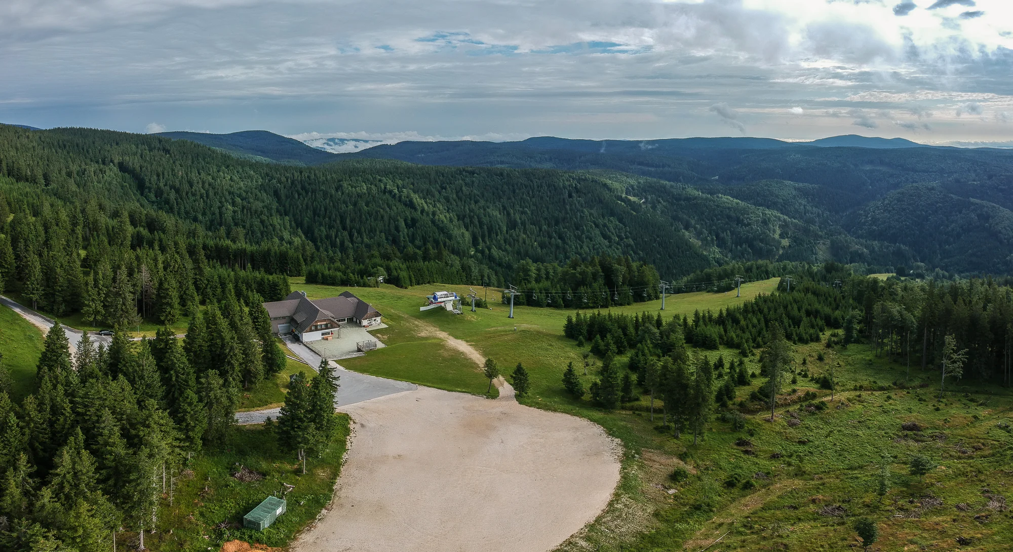 Pobyt ve Slovinsku: 3* hotel v Rogle s polopenzí a bazénem, uprostřed pohoří Pohorje