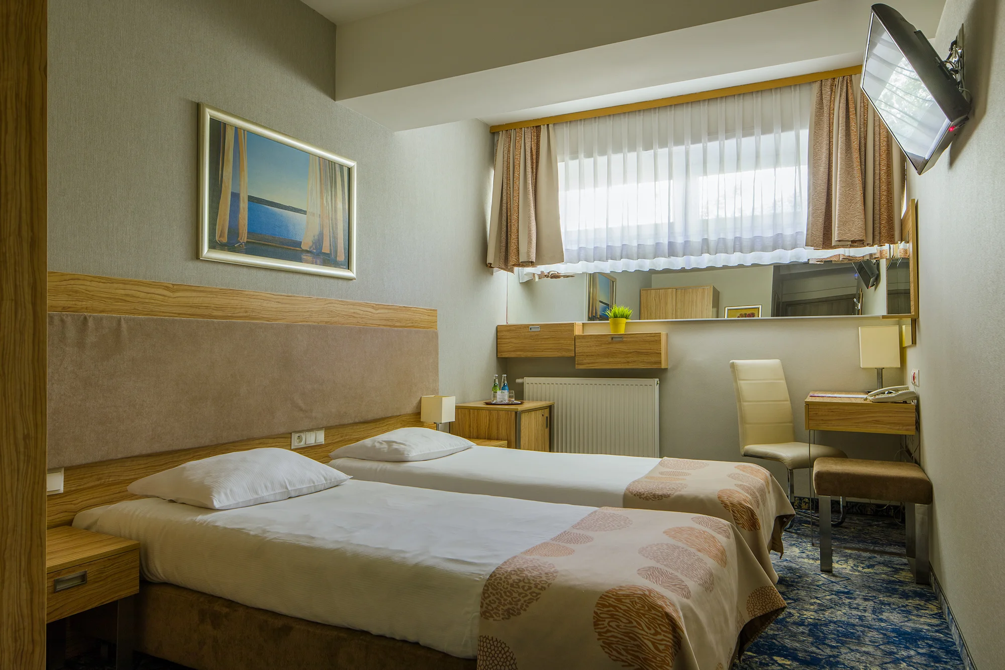 Pobyt v Krakově: moderní hotel kousek od centra, snídaně i 1 hod. v sauně