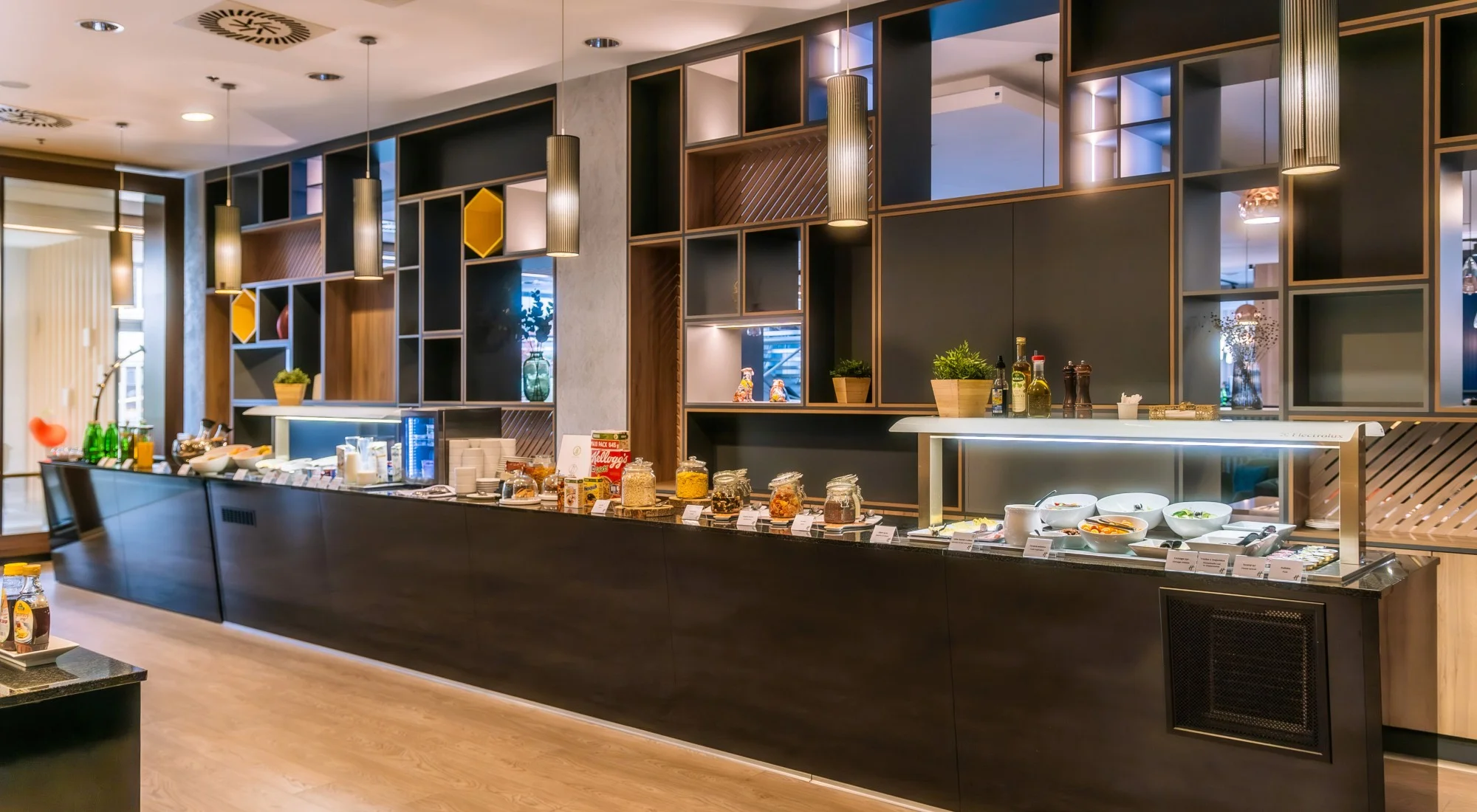 Wellness pobyt ve 4* hotelu Holiday Inn s panoramatickým výhledem na město a skipasy se slevou