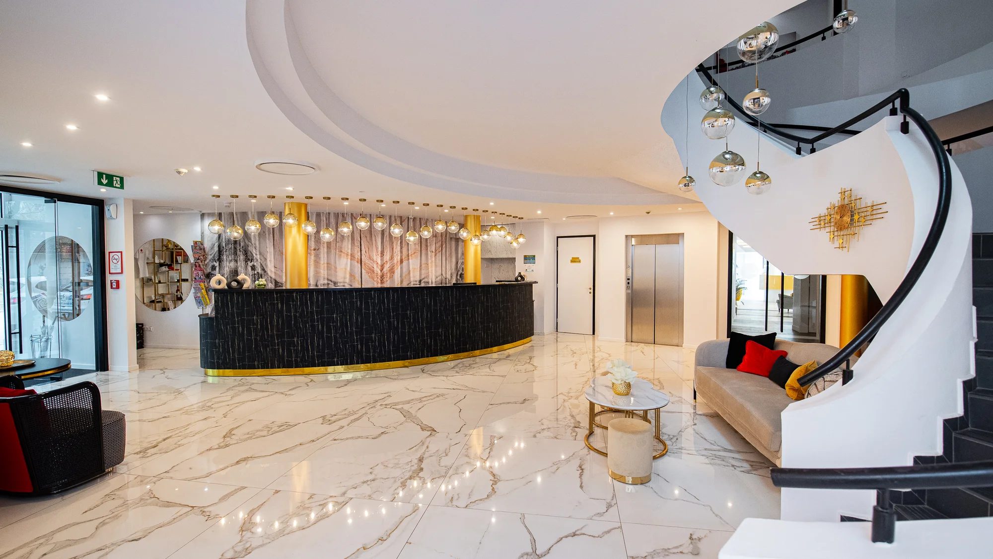 Rodinný odpočinek v Maďarsku: 4* hotel s wellness, polopenzí i soukromou pláží