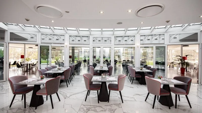 Wellness pobyt v Maďarsku: polopenze, termály, dětský svět i půjčení kanoe