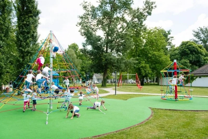 Wellness pobyt v Maďarsku: polopenze, termály, dětský svět i půjčení kanoe