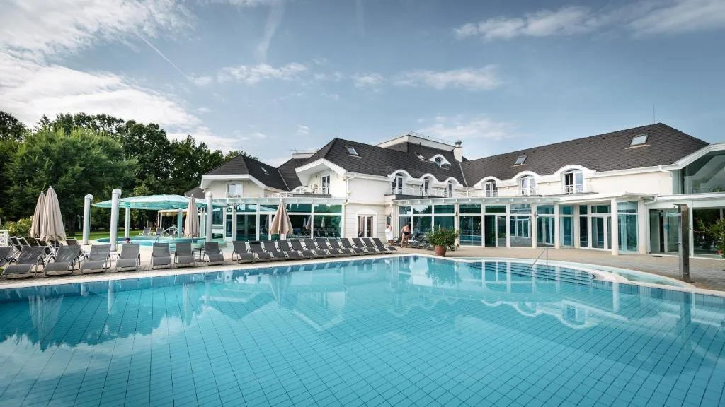 Wellness pobyt v Maďarsku: polopenze, termály, dětský svět i půjčení kanoe