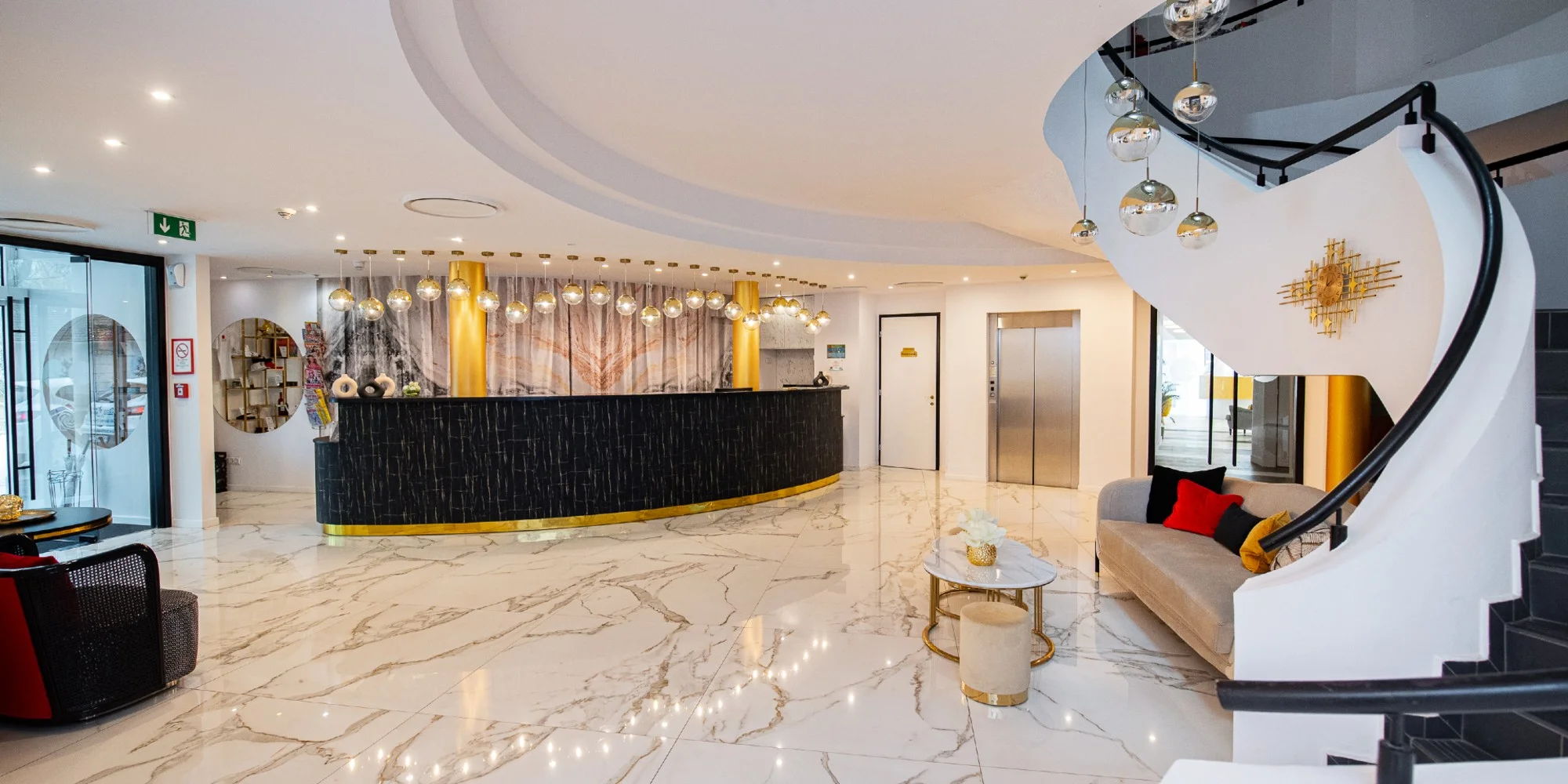 Wellness pobyt v Maďarsku: polopenze, termály, dětský svět i půjčení kanoe