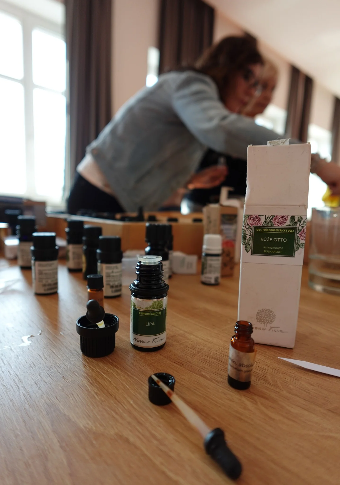 Kurzy: aromaterapie prakticky či prožitková aromaterapie vč. tvorby osobního parfému, pro 1 či 2 osoby