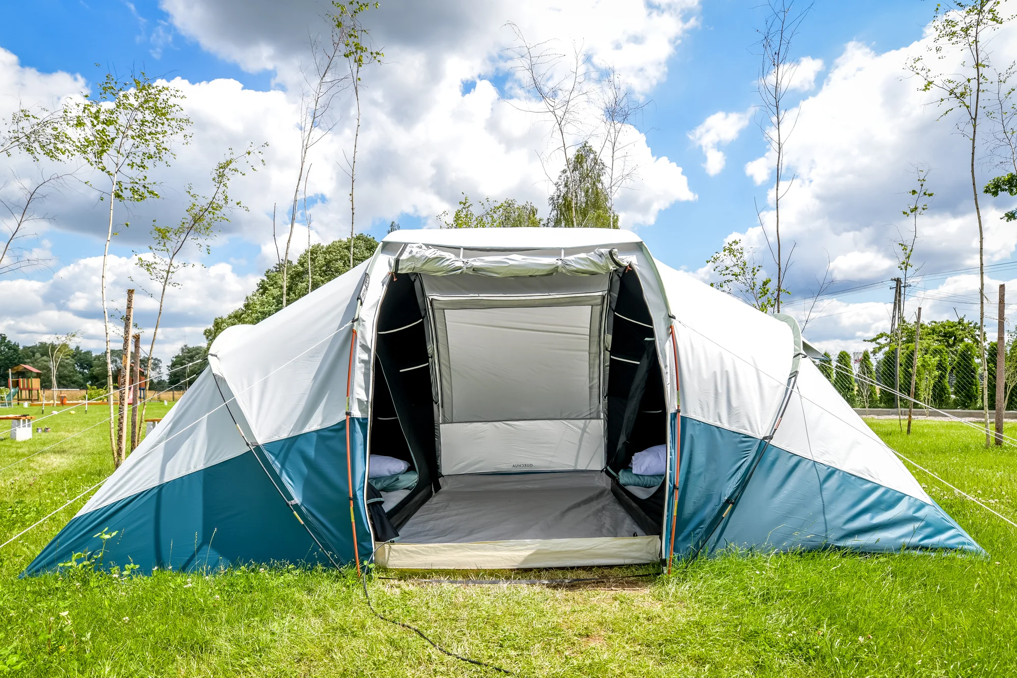 Kemp jen 2 km od zábavního parku Energylandie: stan, glamp či apartmán, možnost stravy