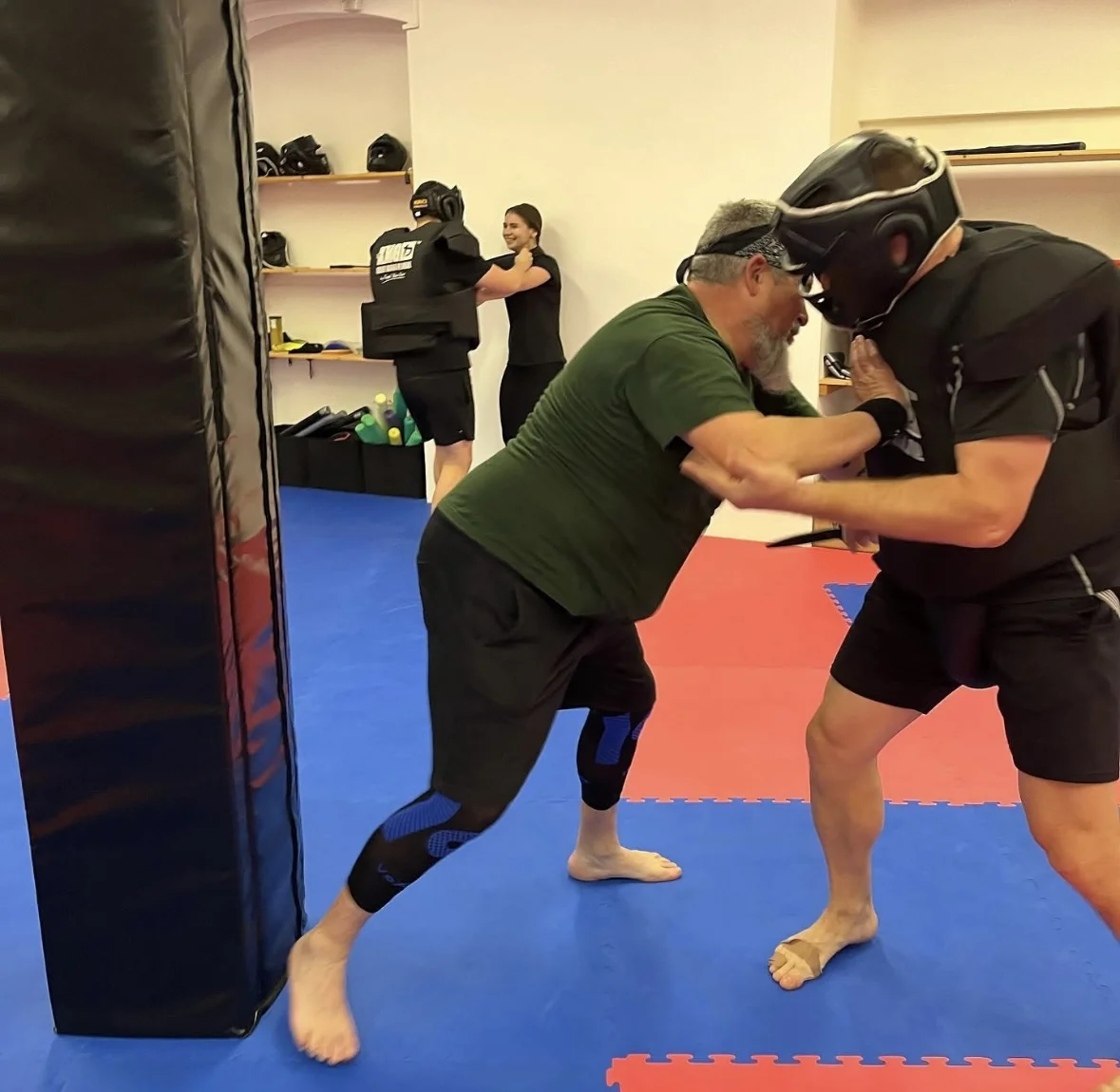 Měsíc lekcí sebeobrany Krav Maga pro 1 osobu: celkem 8 tréninků, 2x týdně