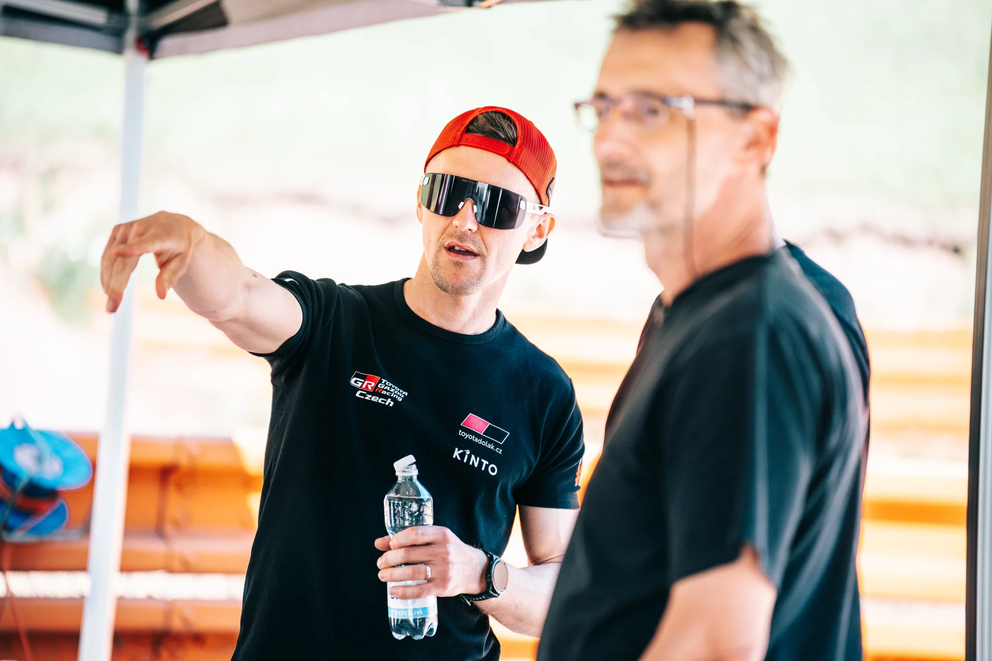 Jízda ve speciální závodní buggy Kartcross na 4 tratích po celé ČR