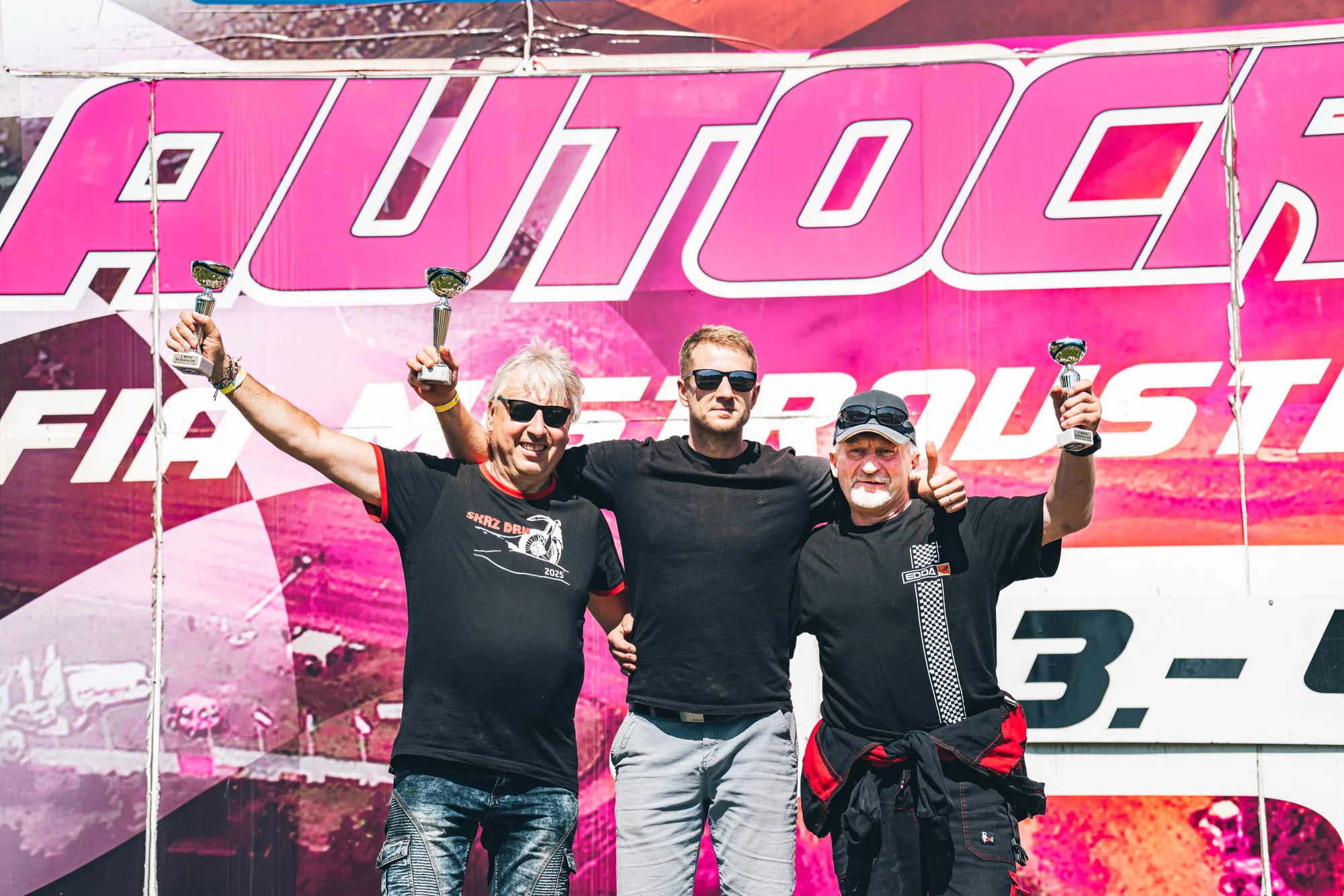 Jízda ve speciální závodní buggy Kartcross na 4 tratích po celé ČR