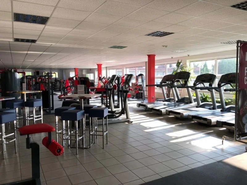 Jednorázový vstup či měsíční permanentka do fitness centra ve Staré Bělé