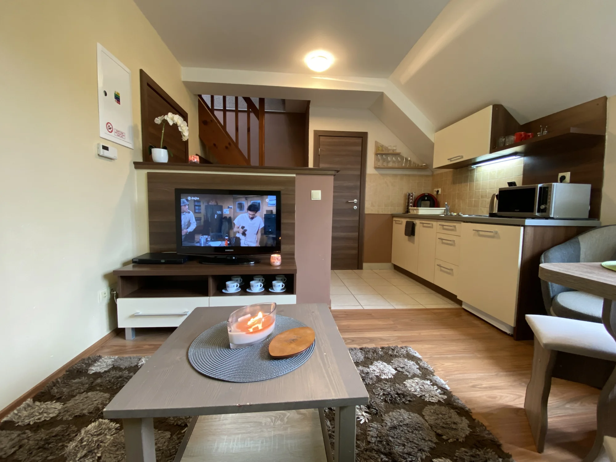 Plně zařízené mezonetové apartmány pro 4–8 osob na Donovalech