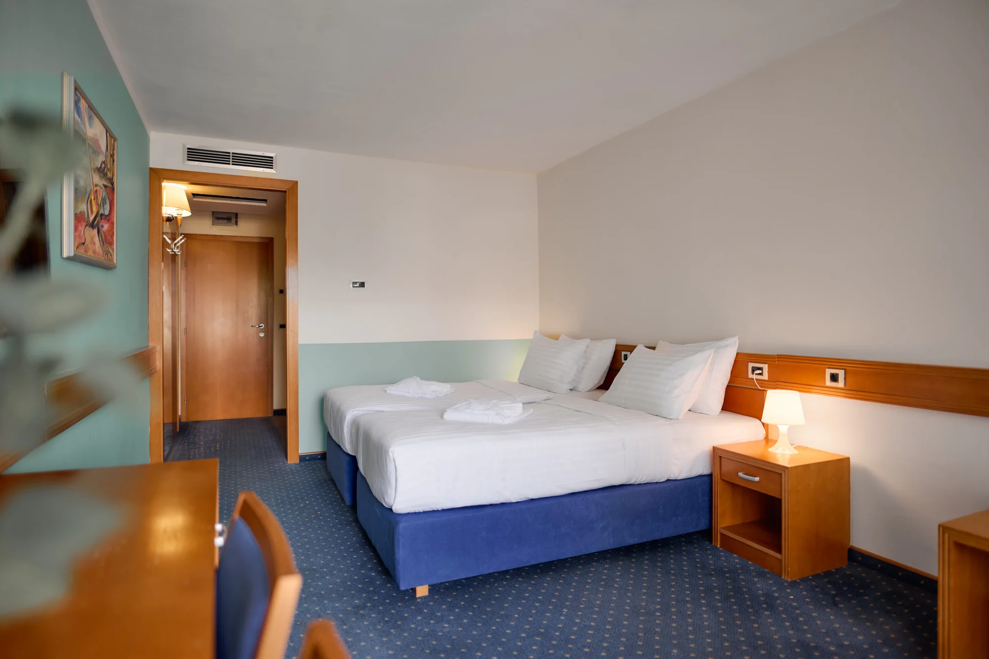 Crikvenická riviéra: hotel blízko pláží, polopenze včetně nápojů