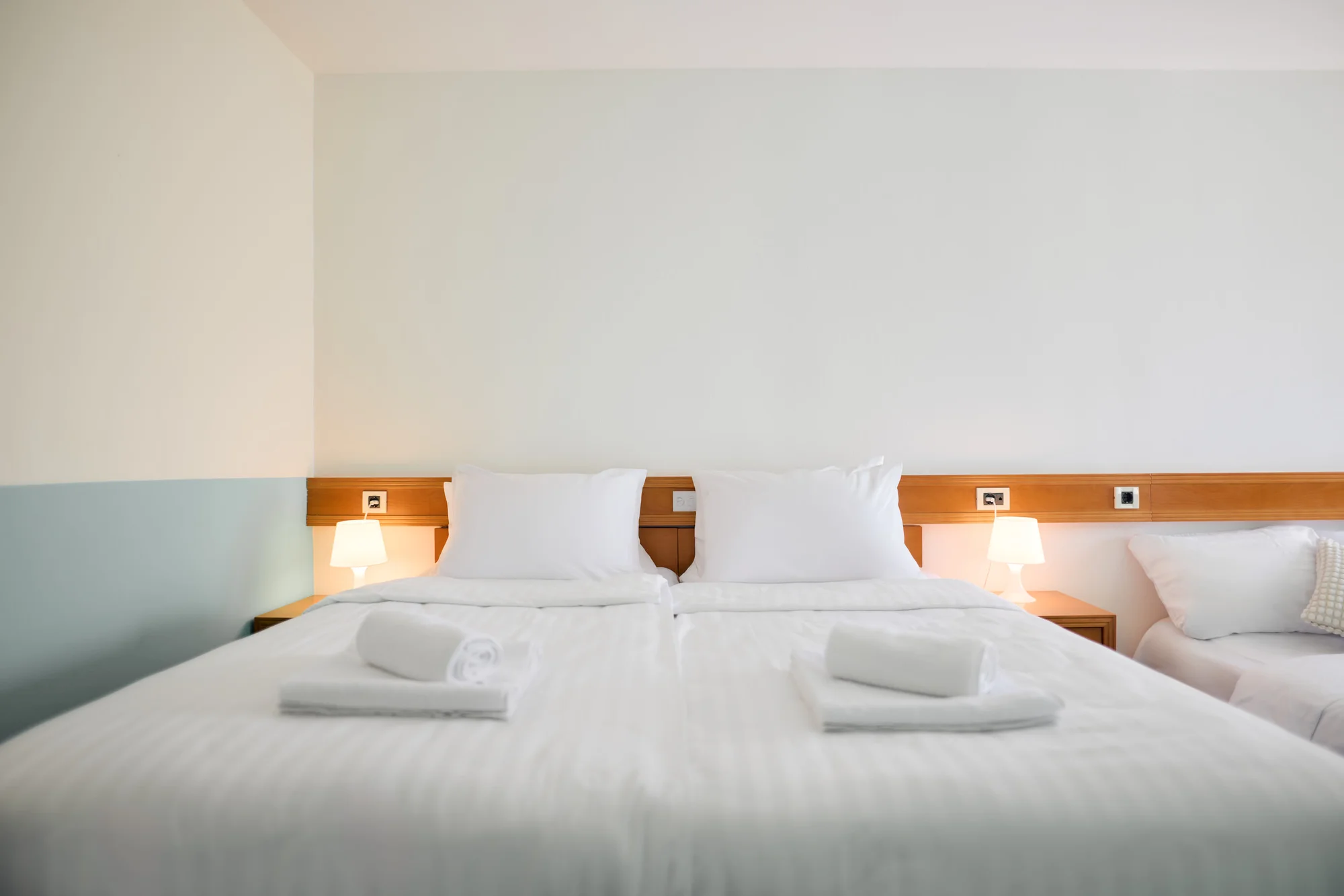 Crikvenická riviéra: hotel blízko pláží, polopenze včetně nápojů