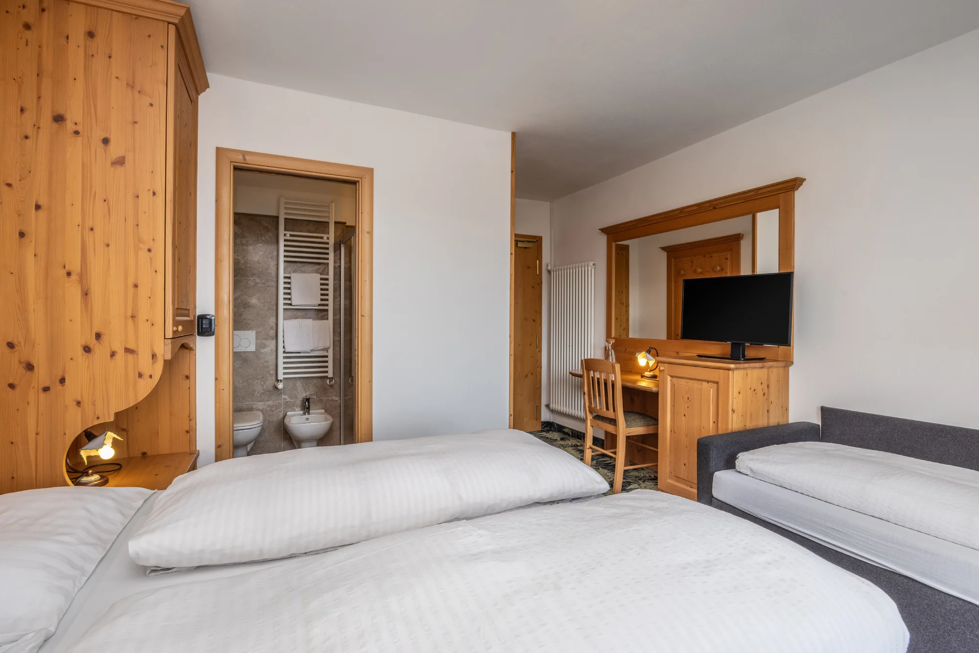 Zimní Brentské Dolomity se snídaní či polopenzí a wellness pro 2 osoby