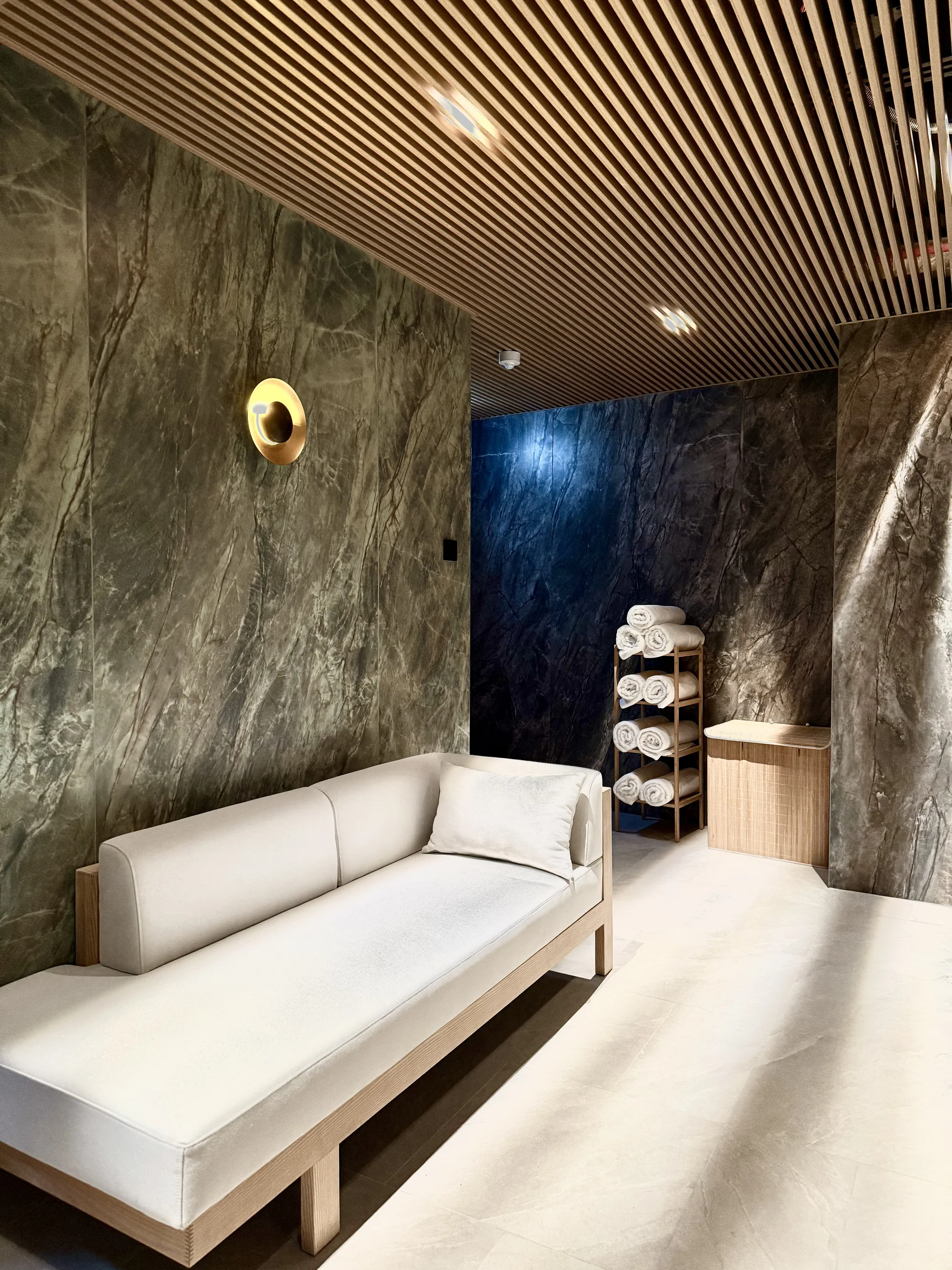 Vratislav jako na dlani: 4* hotel v centru města, snídaně a polopenze, wellness