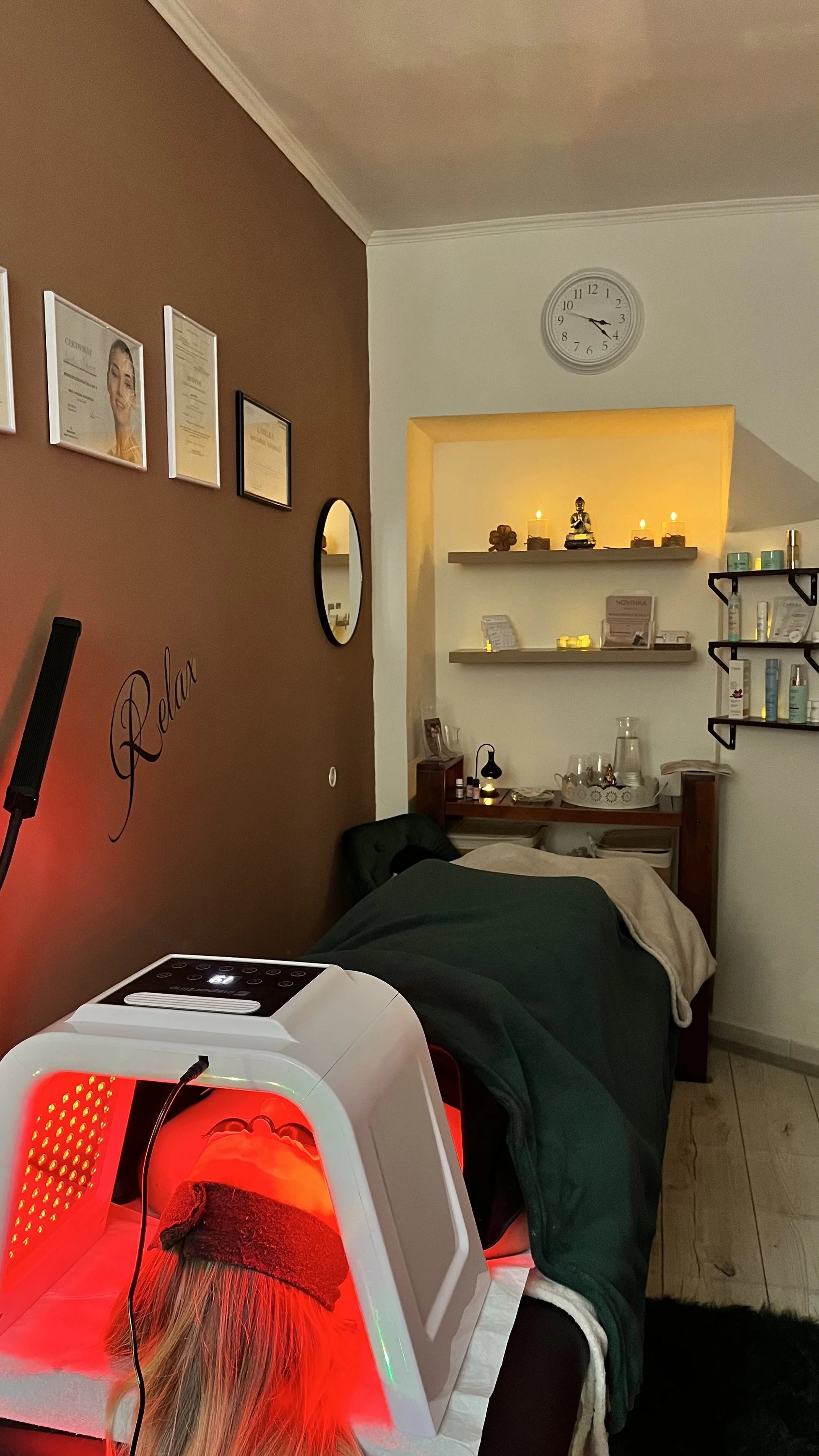 Krásná bez líčení: lashlifting s možností úpravy a barvení obočí