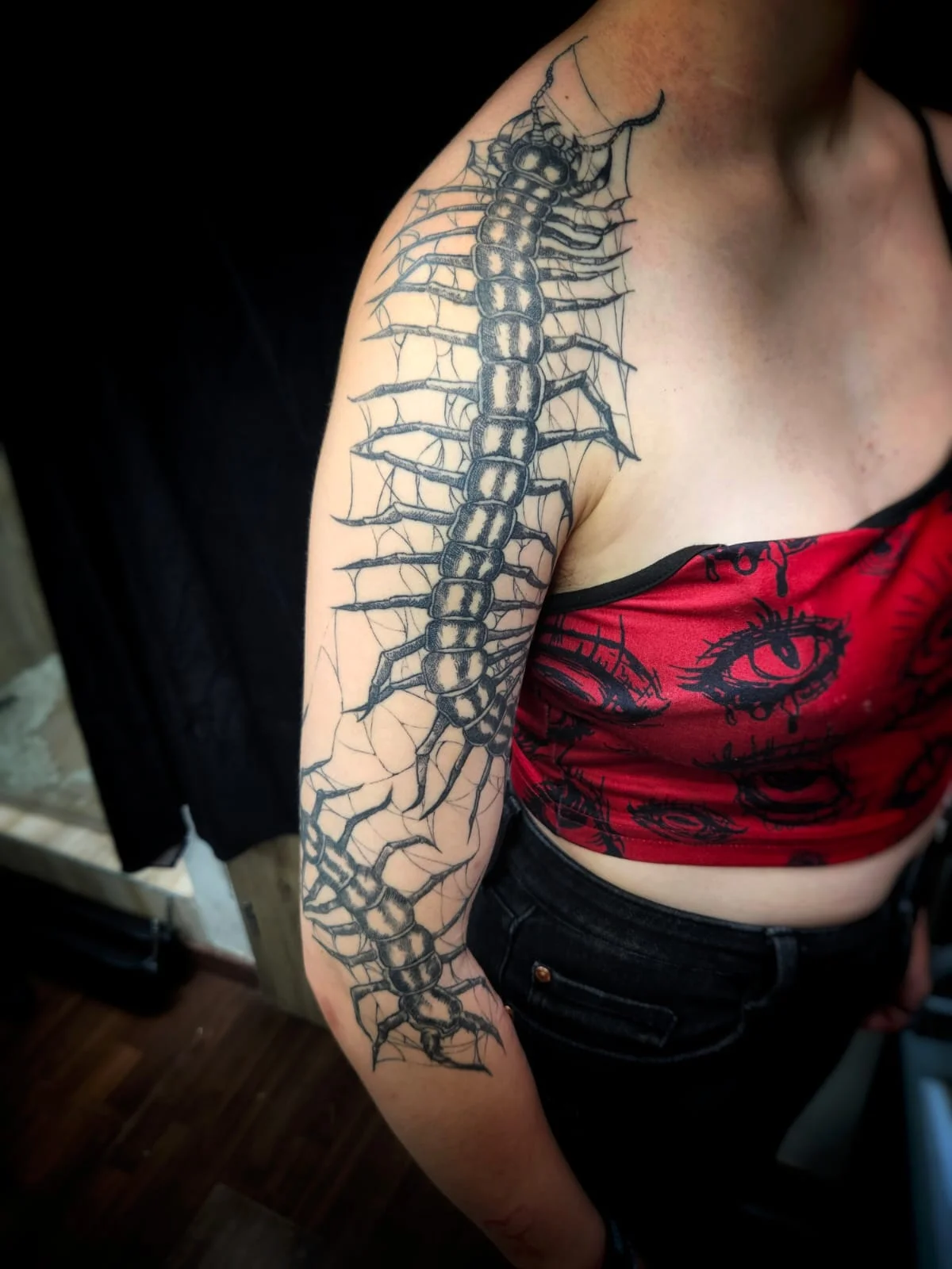 Tetování v centru Prahy: handpoke kérky do 10x10 cm, tetování strojkem do 15x15 cm