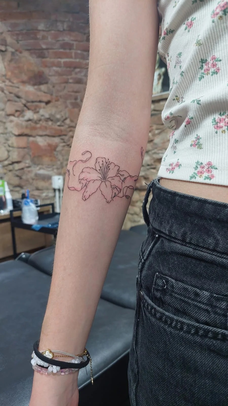 Tetování v centru Prahy: handpoke kérky do 10x10 cm, tetování strojkem do 15x15 cm