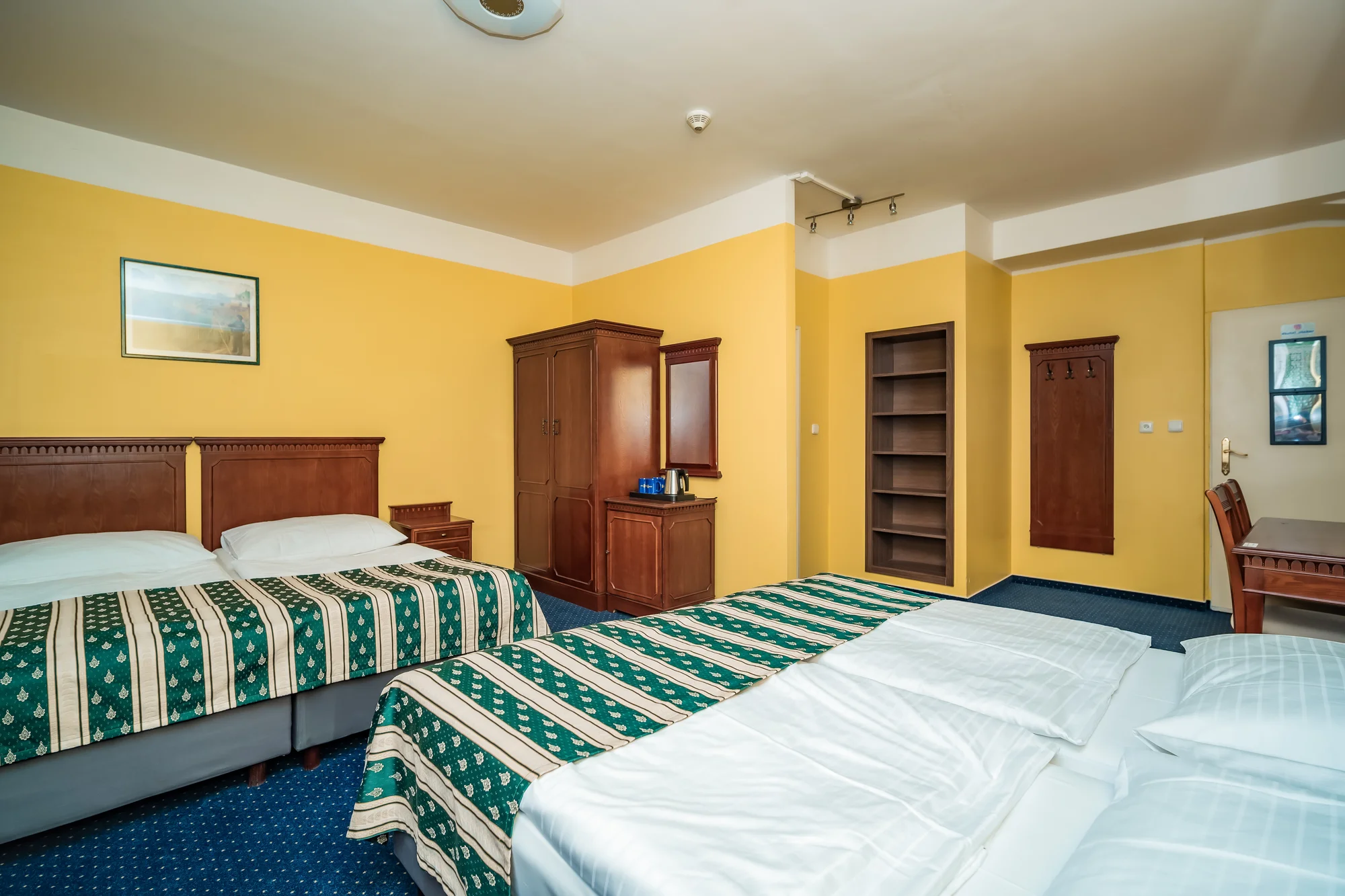 Pobyt poblíž historického centra Prahy: apartmán nebo pokoj se snídaní