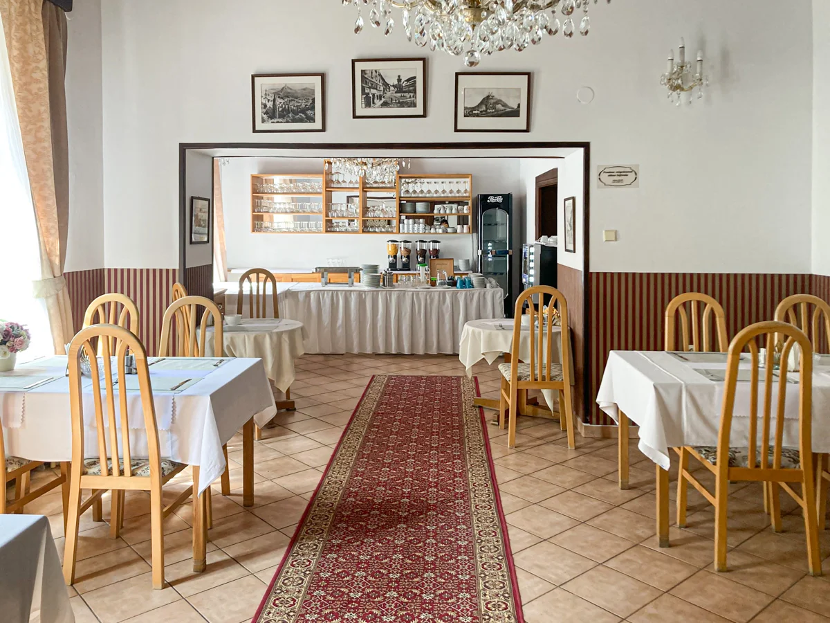 Pohodová dovolená v centru Banské Štiavnice: 3* hotel se snídaní, blízko hrad i botanická zahrada