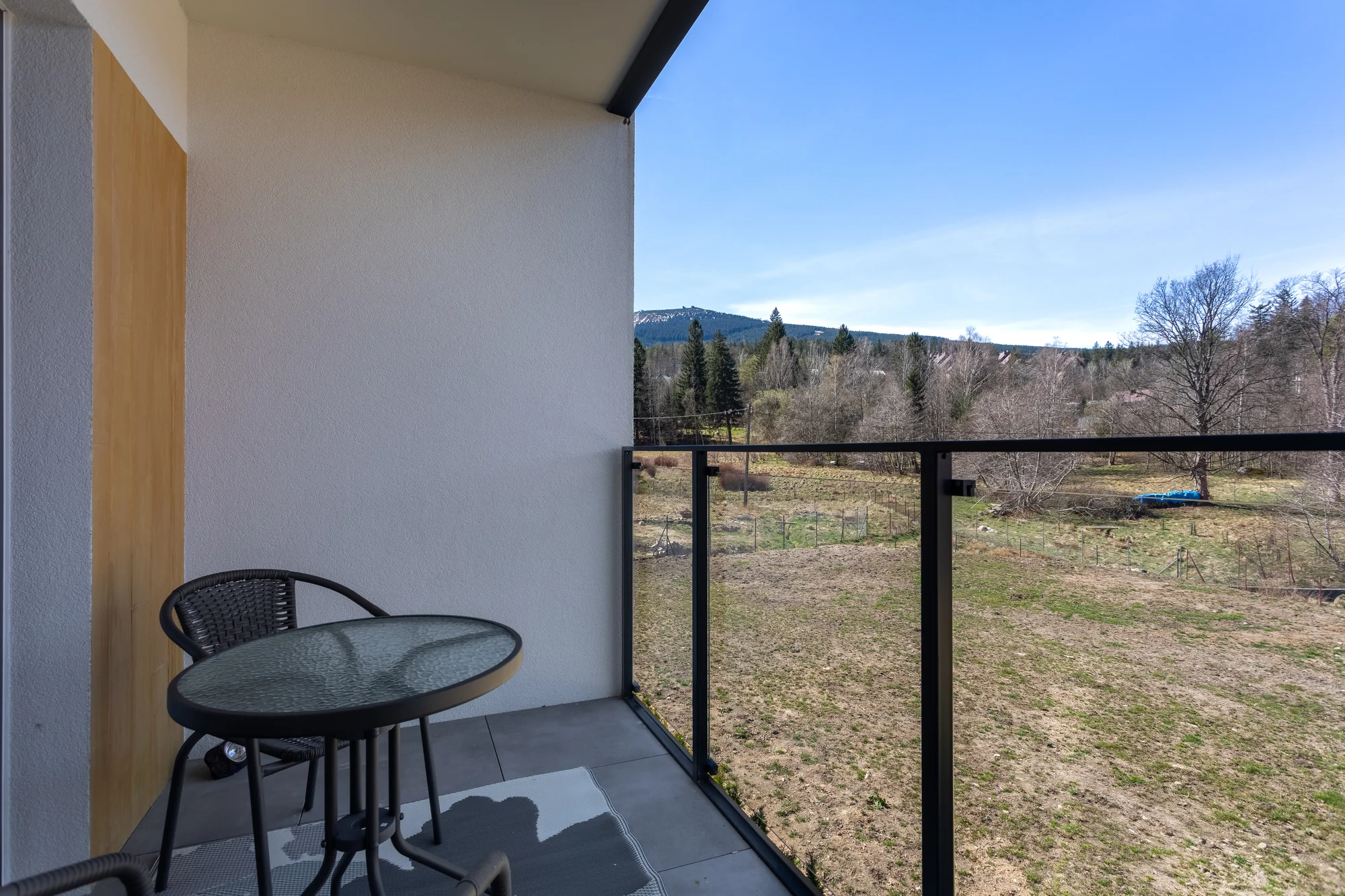 Szklarska Poręba: moderní apartmány, neomezeně wellness, možnost snídaní