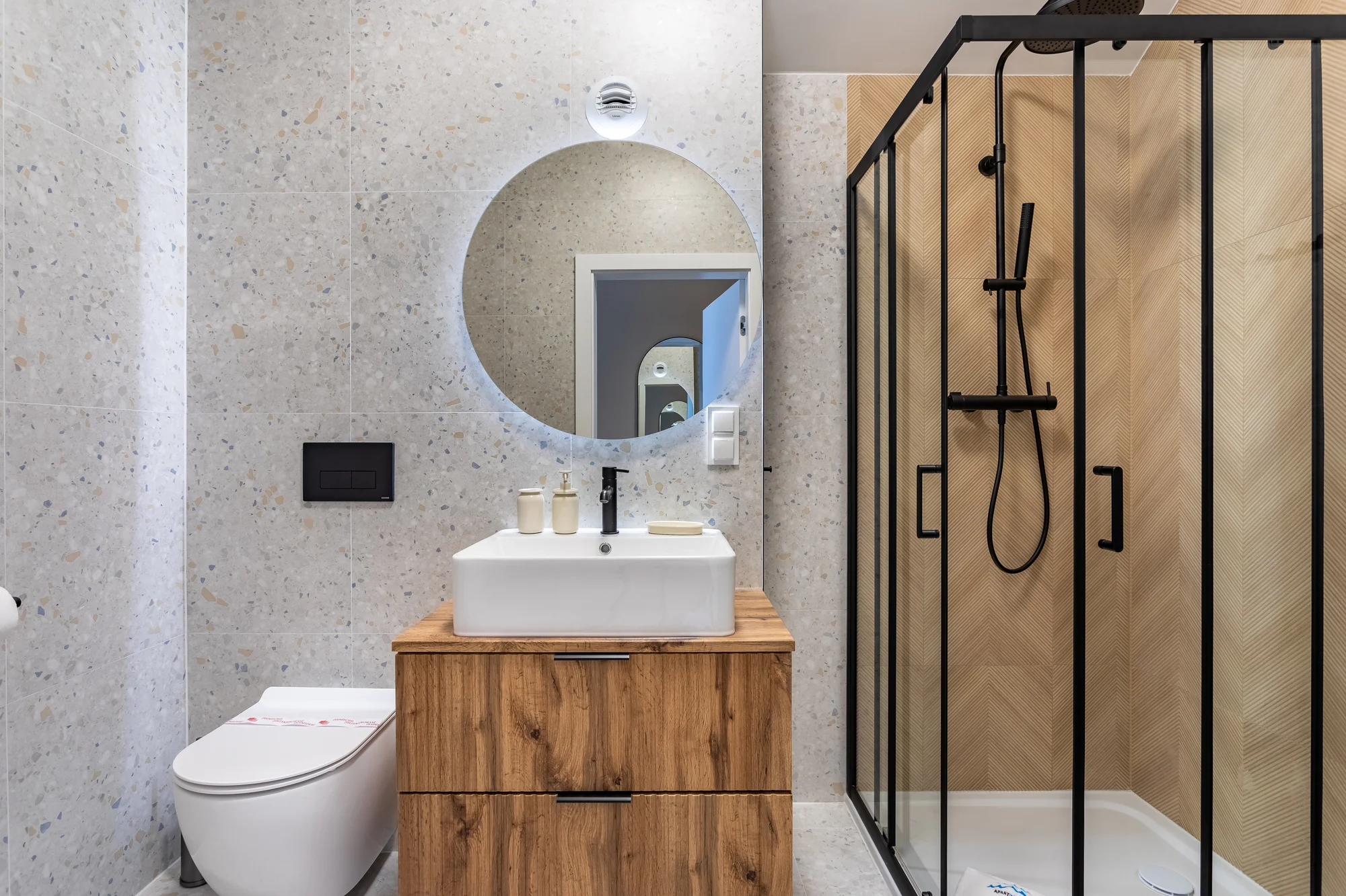 Szklarska Poręba: moderní apartmány, neomezeně wellness, možnost snídaní