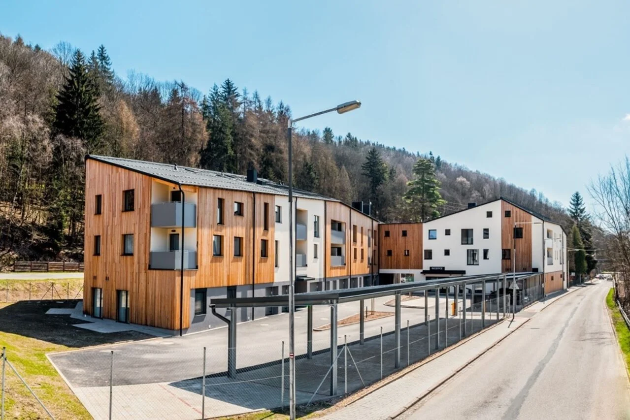 Luxusní apartmán v Krkonoších: krásný interiér i možnost privátního wellness