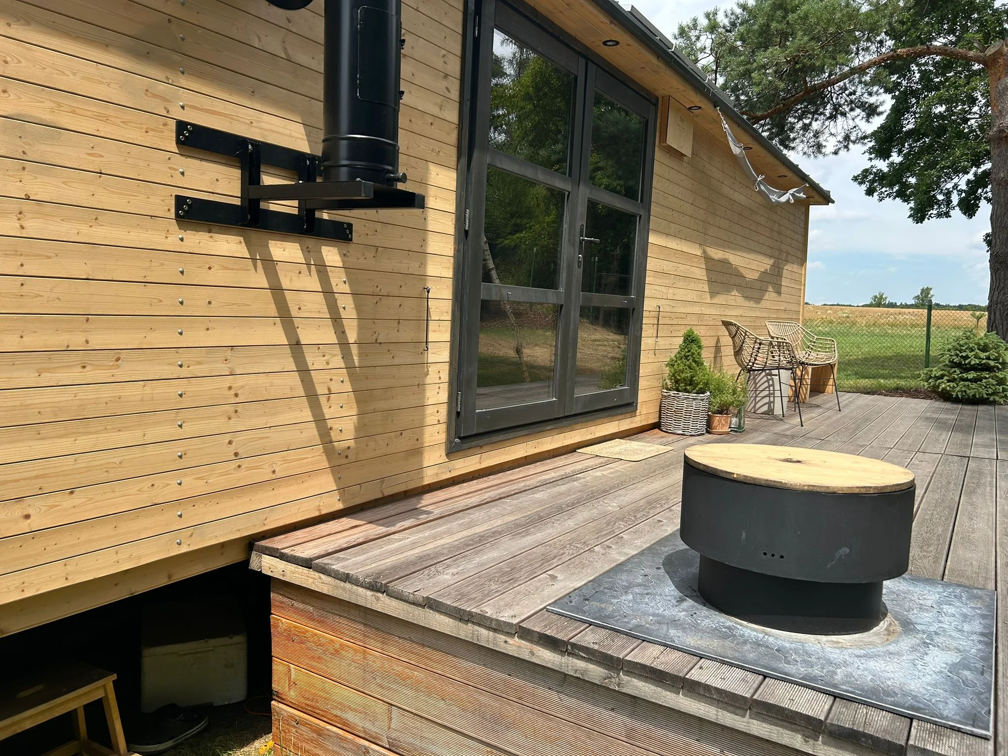 Moderní tiny house na Křivoklátsku, 11 km od Lán: bez stravy či se snídaní