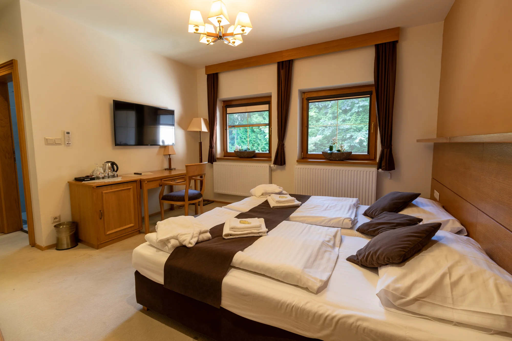 Pobyt v nejlépe hodnoceném hotelu na Strakonicku: snídaně či polopenze, bazén, biotop i wellness