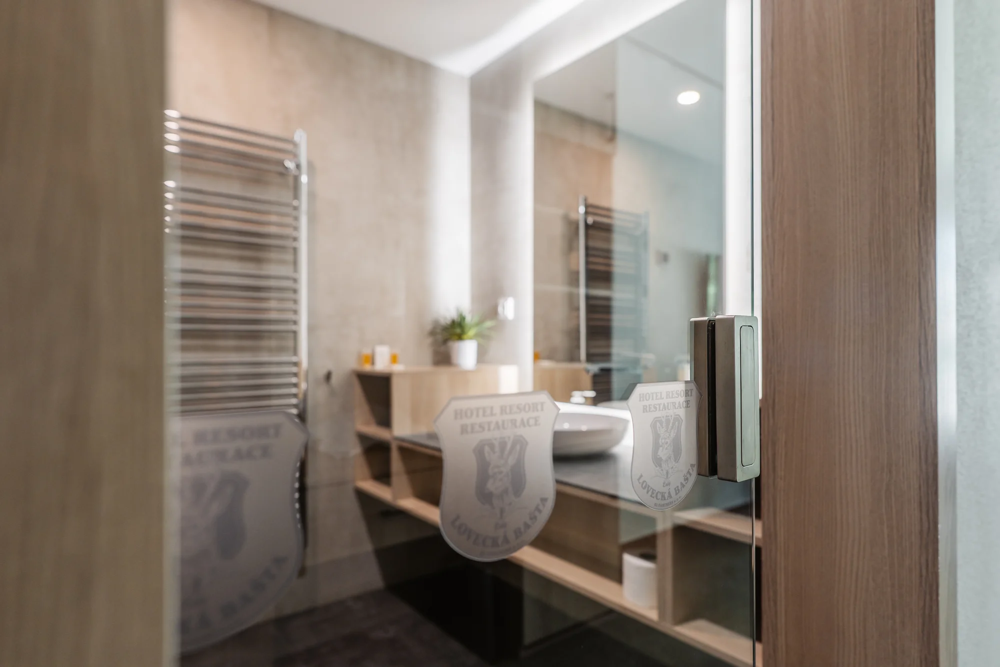 Pobyt v nejlépe hodnoceném hotelu na Strakonicku: snídaně či polopenze, bazén, biotop i wellness