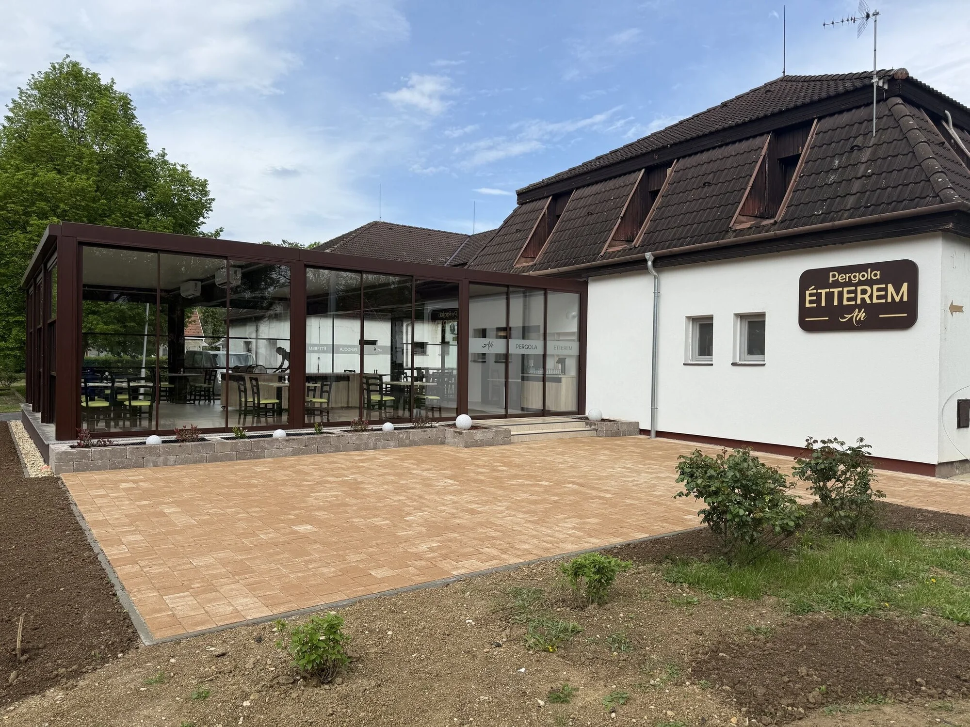 Pohodová dovolená v Maďarsku: apartmány se stravou i bez, vstupy do lázní Bükfürdő