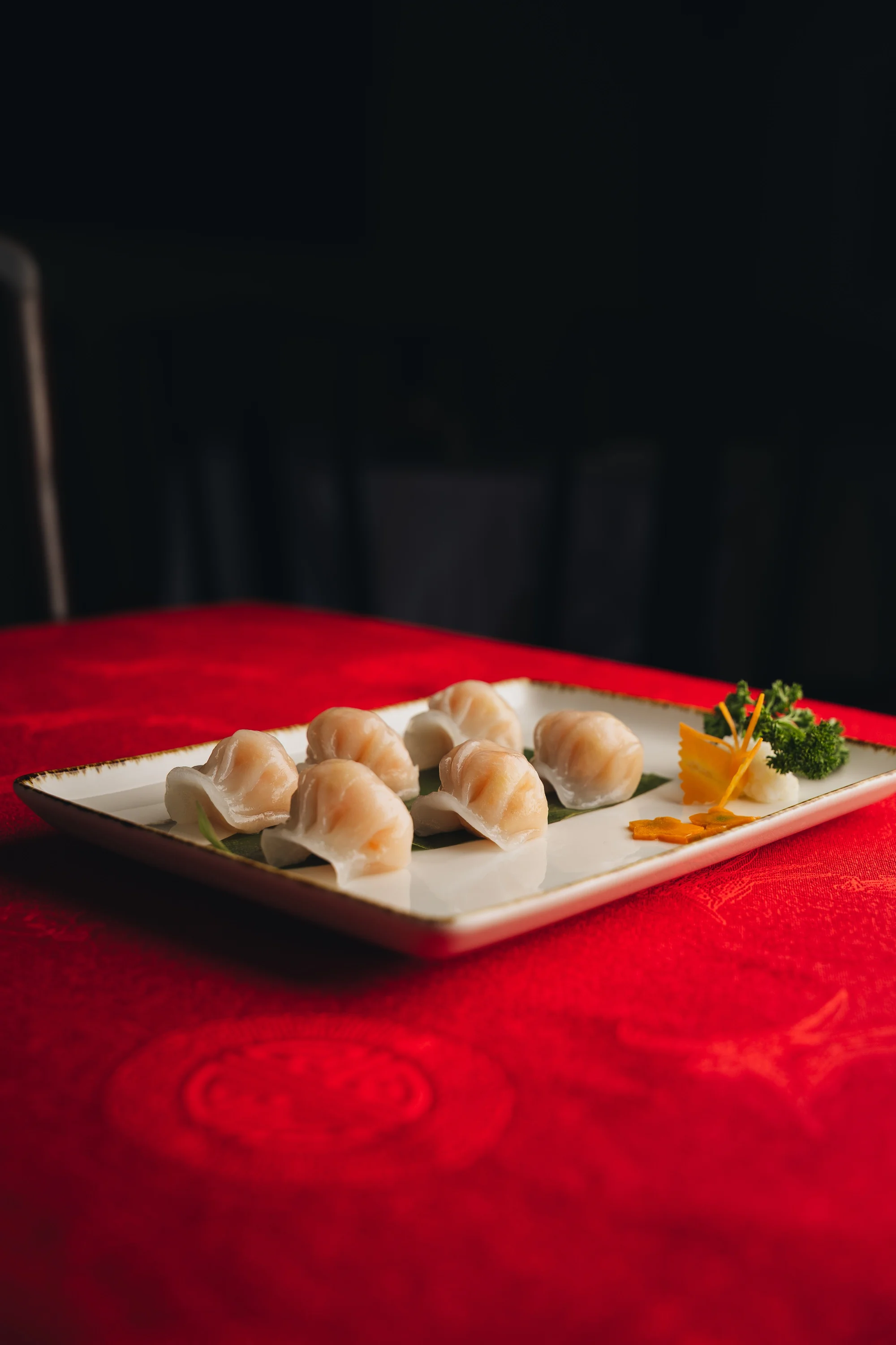 Degustační menu v čínské restauraci pro 2–6 osob: polévka, salát, několik hlavních chodů i dezerty