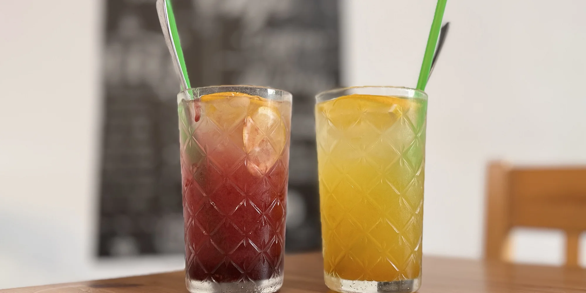 Limonáda podle výběru z 5 druhů v příjemné kavárně pro 1 či 2 osoby