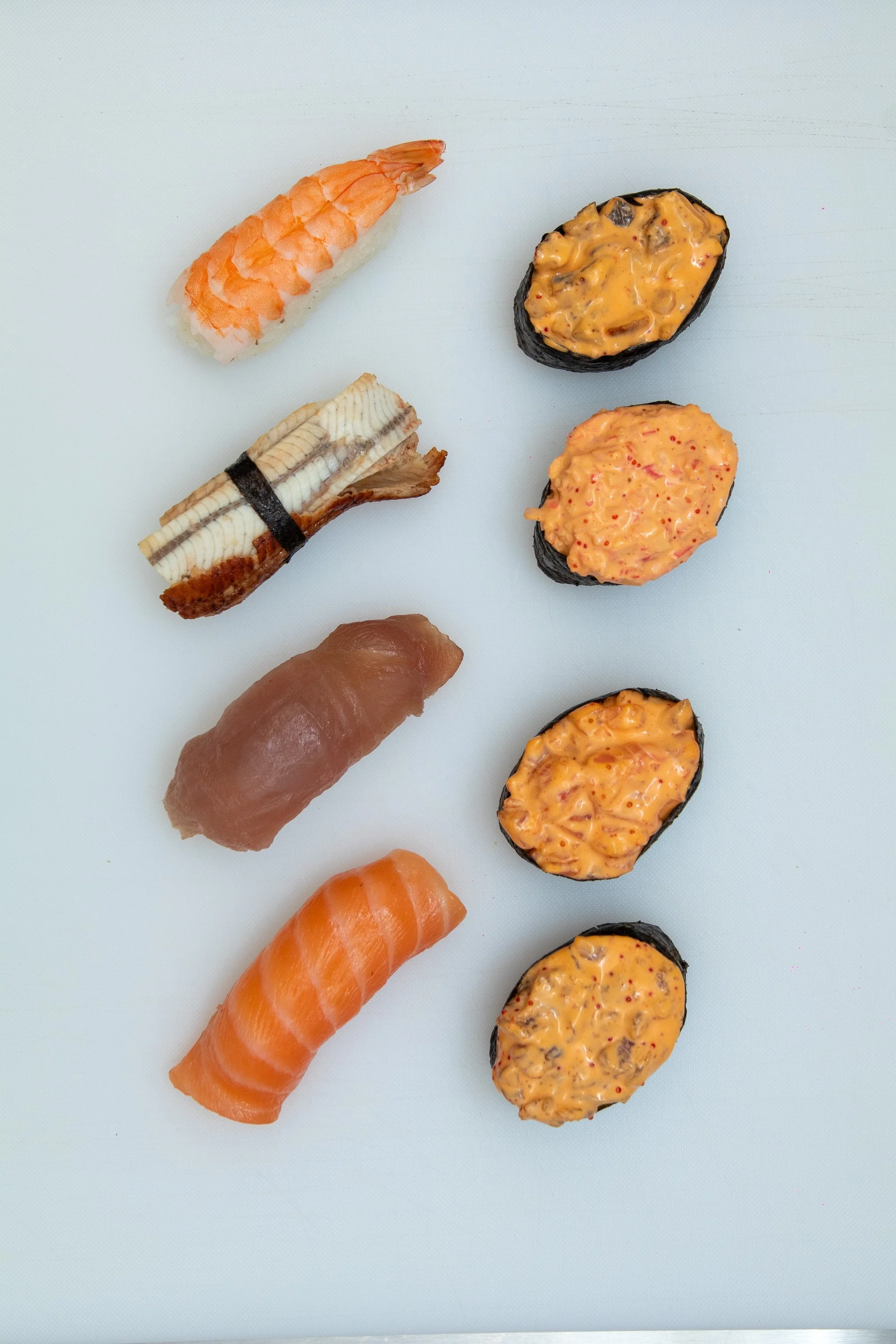 Sushi sety s až 40 kousky na odnos s sebou: s rybami, zapečené i se sýrem Philadelphia