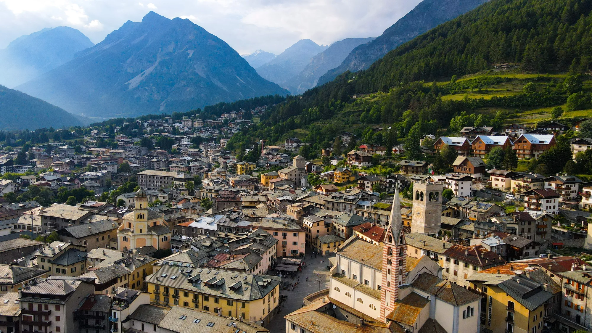 Italský alpský ráj Bormio: 4* hotel v centru a blízko lanovky, strava i privátní wellness