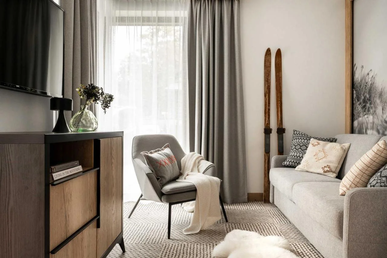 Centrum Zakopaného: luxusní apartmány v goralském stylu se snídaní a wellness