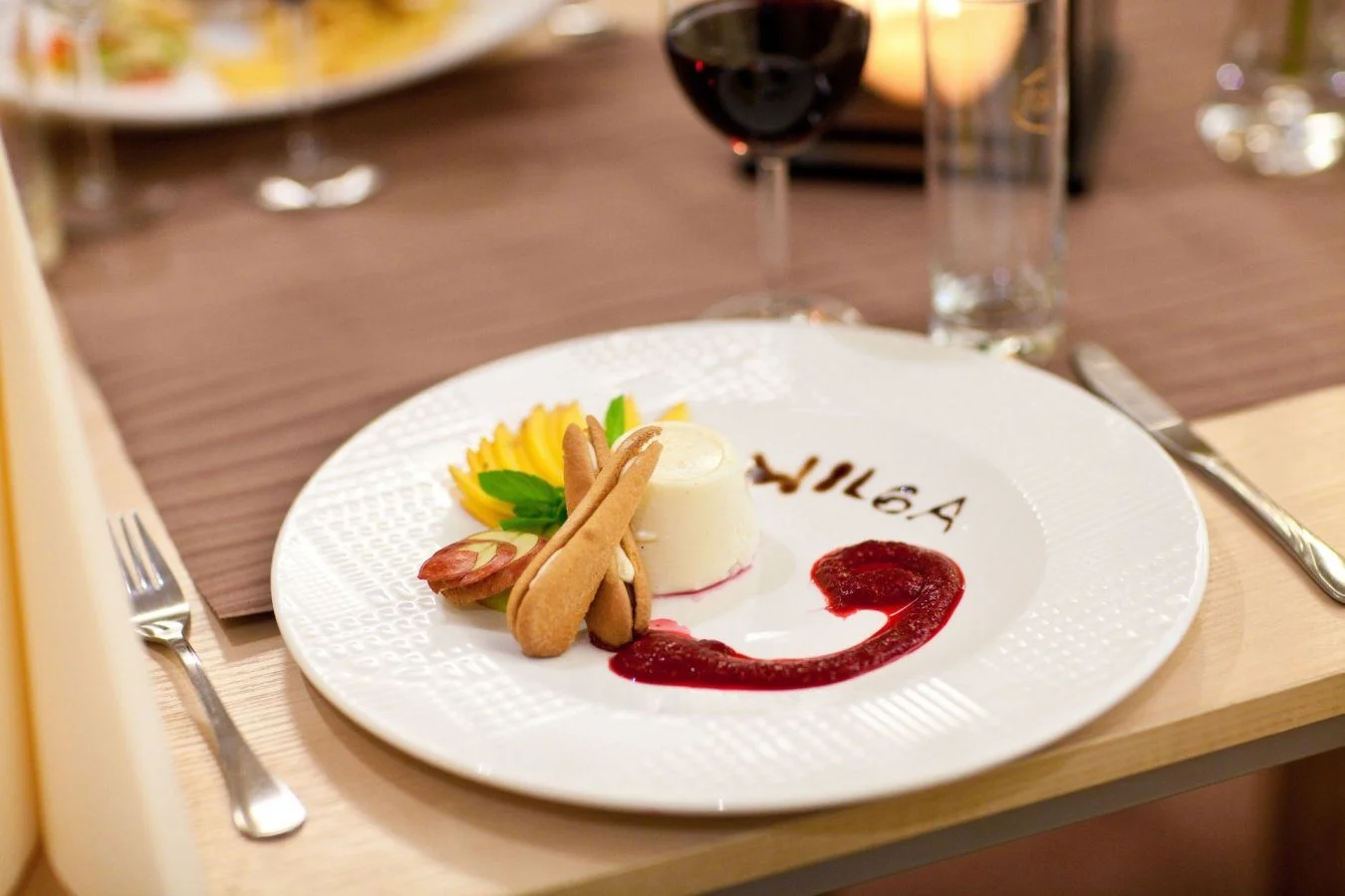 Pobyt v centru historického Krakova: 3* hotel se snídaní, 2 km od hradu Wawel